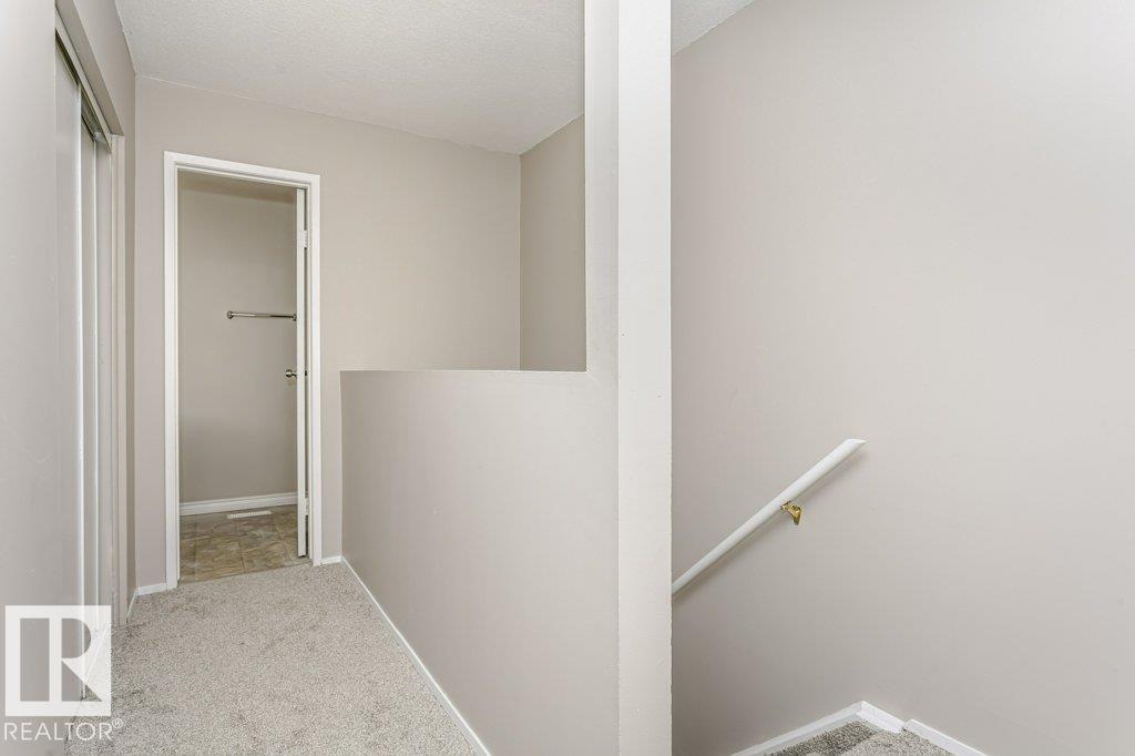 Photo 25 at 130 Dickinsfield Court NW, Evansdale, Edmonton