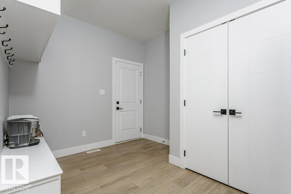 Photo 20 at 37 Brunswyck Crescent, Fenwyck, Spruce Grove