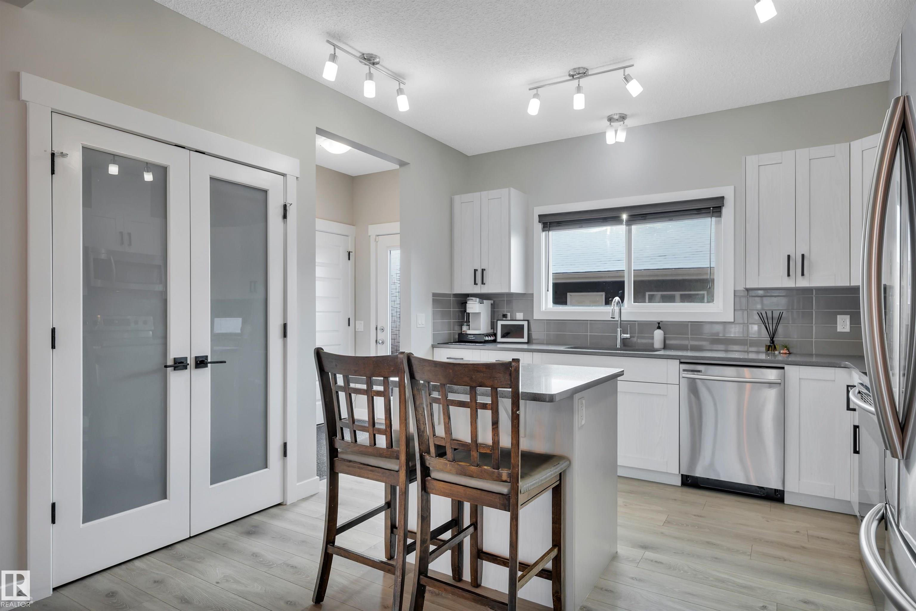 Picture for 8021 ORCHARDS GR SW