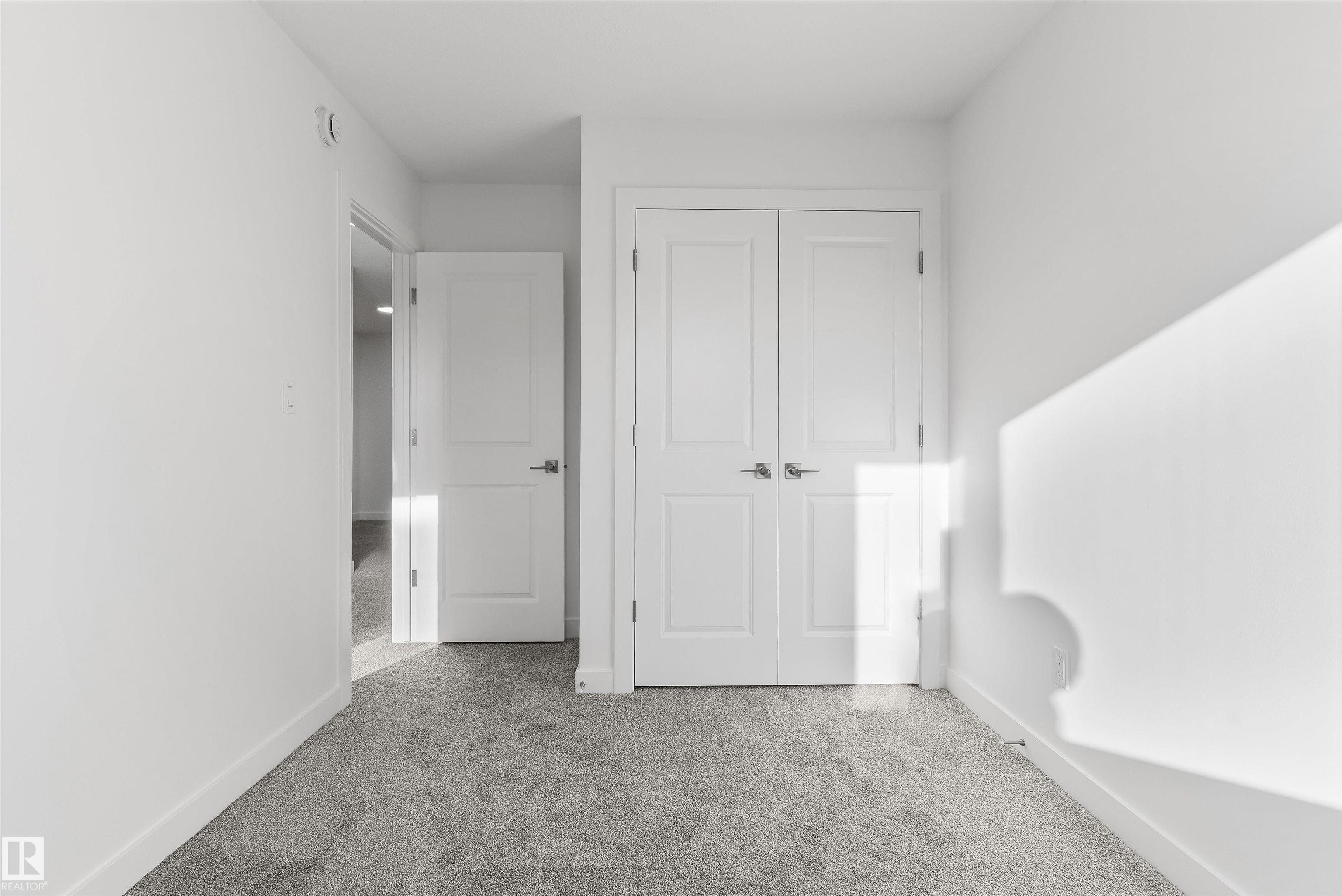 https://zimg.paragon.ice.com/ParagonImages/Property/PM/RAE/225384473/29/0/0/412eddf43a53d88a9aab8ffca49cdacb/1/5c7e6cb9325b7f01efc6de6d6aa3c09d/225384473-4e3a1840-b227-44ab-94cd-d2b5b6e4c55b.JPG