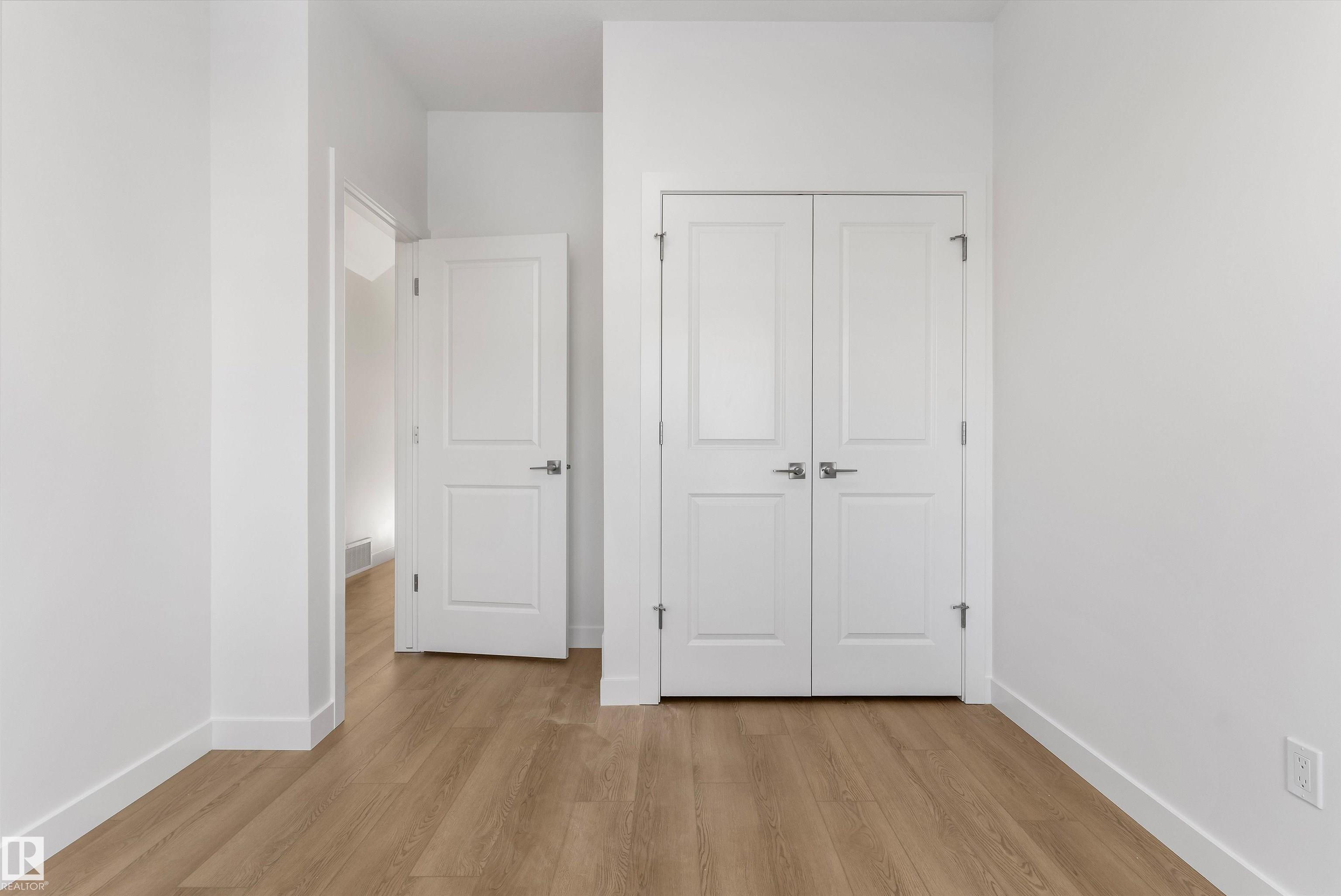 Picture for 18863 29 AV NW