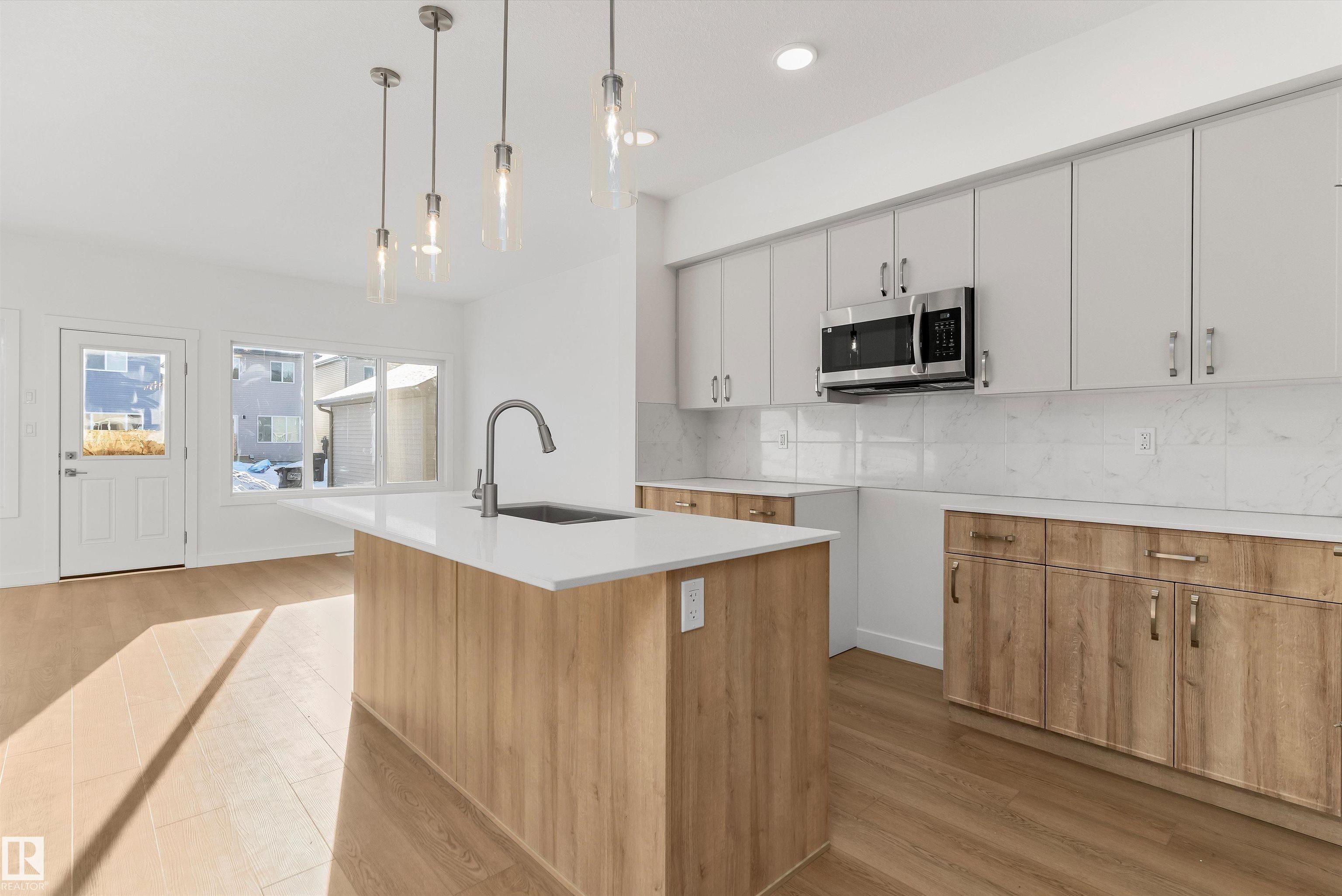 Picture for 18863 29 AV NW
