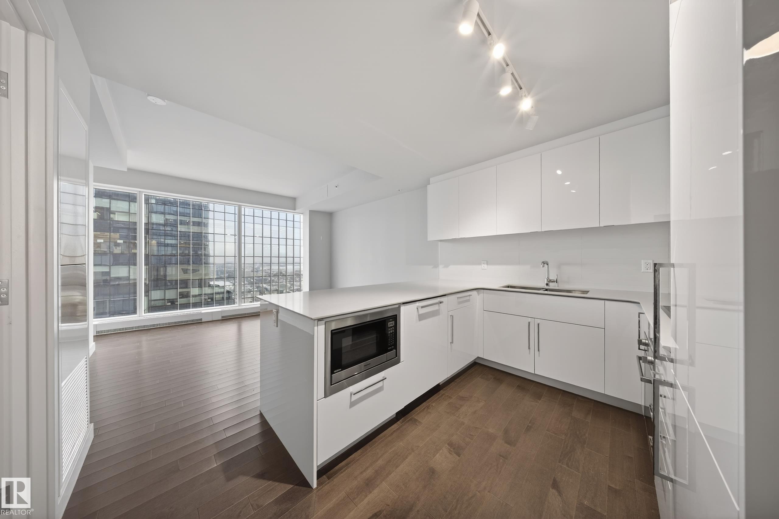 Picture for #2609 10360 102 ST NW