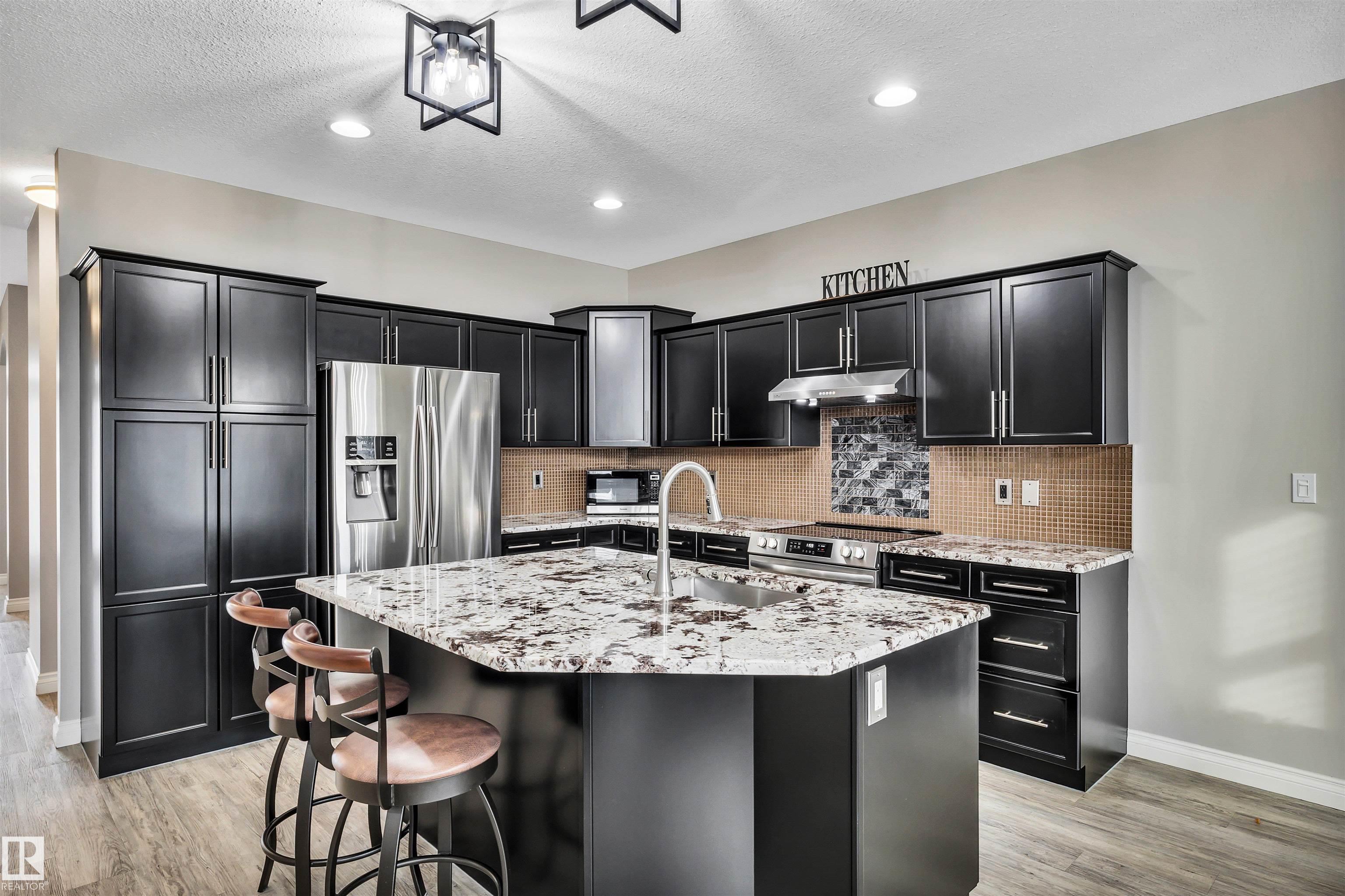 Photo 11 at 22 - 61 Lafleur Drive, Lacombe Park, St. Albert