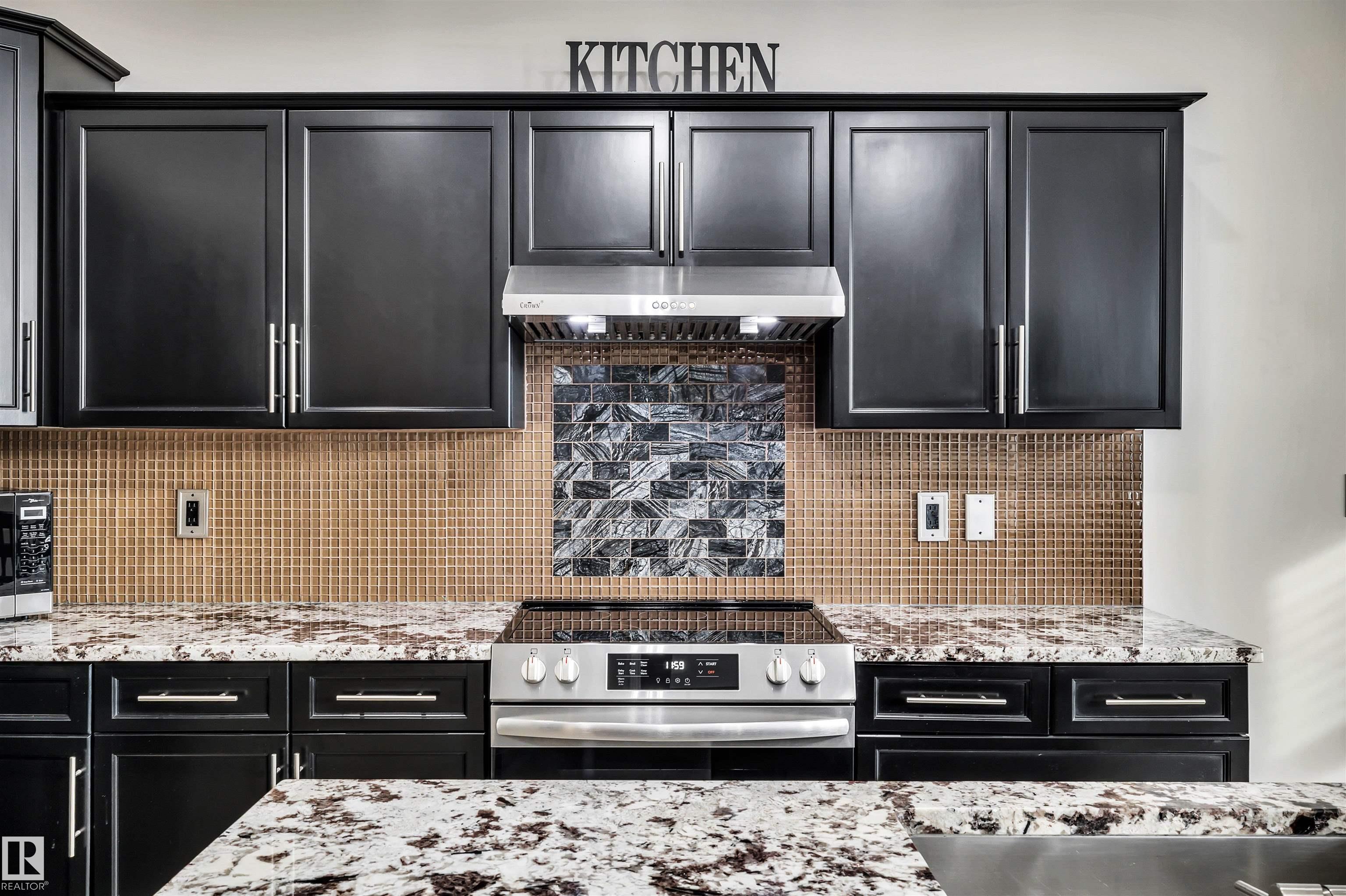 Photo 13 at 22 - 61 Lafleur Drive, Lacombe Park, St. Albert