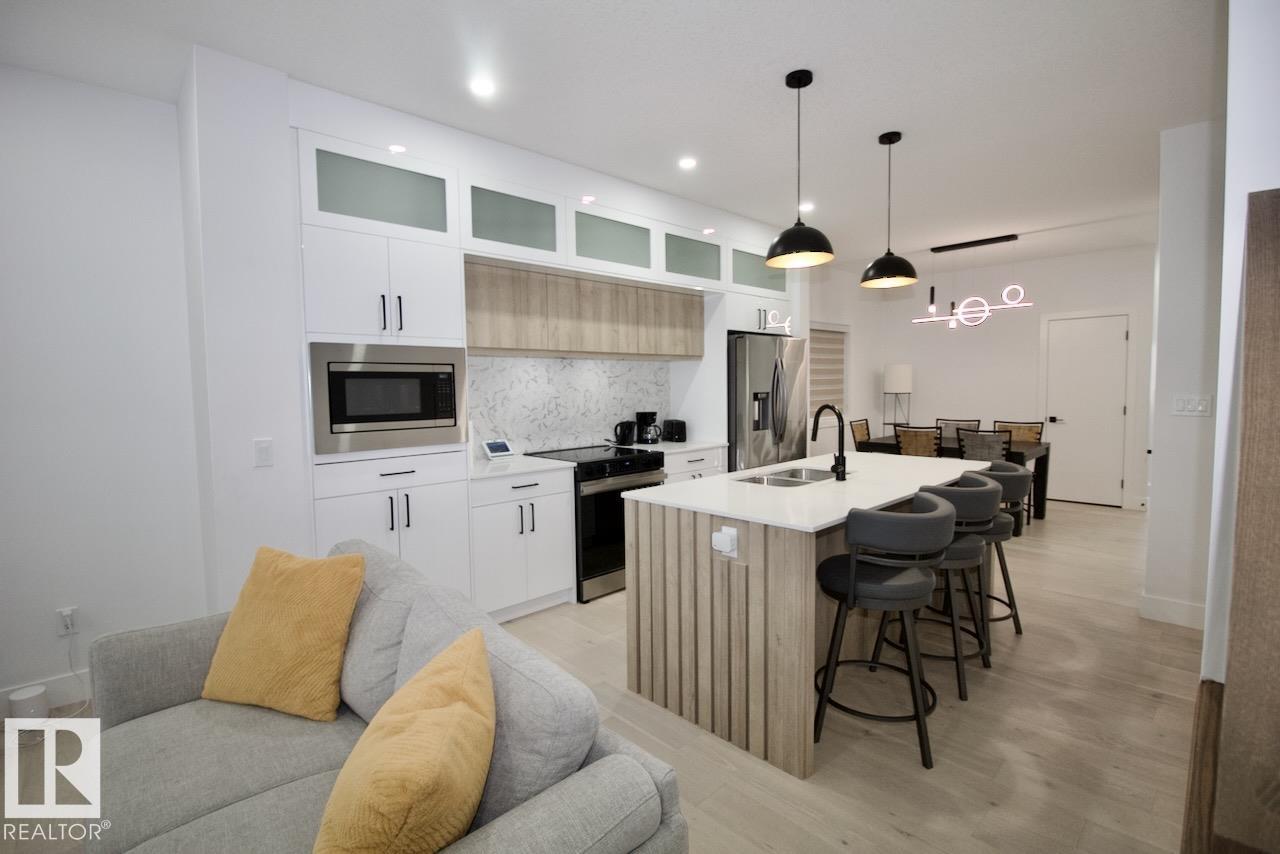 Picture for #UPPER 11412 123 ST NW