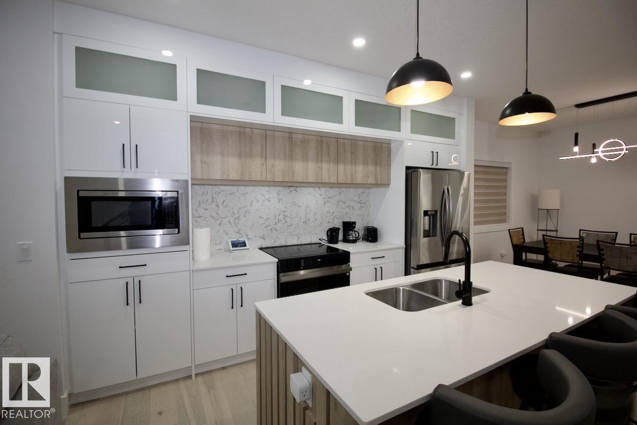 Picture for #UPPER 11412 123 ST NW