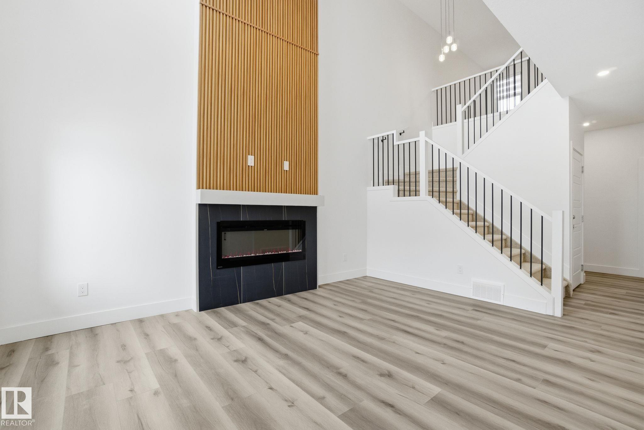 Picture for 2532 210 ST NW