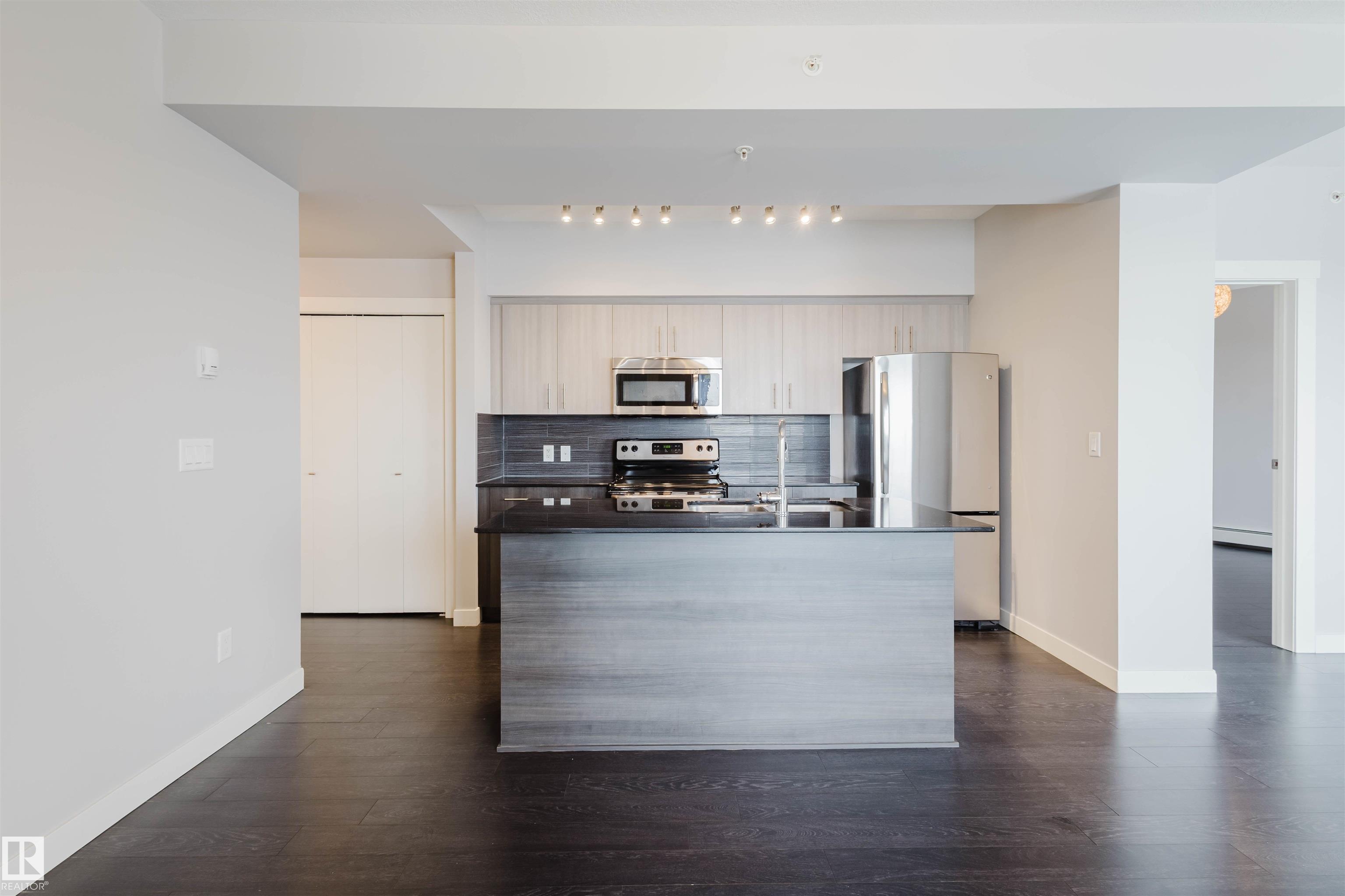 Picture for #2207 10226 104 ST NW