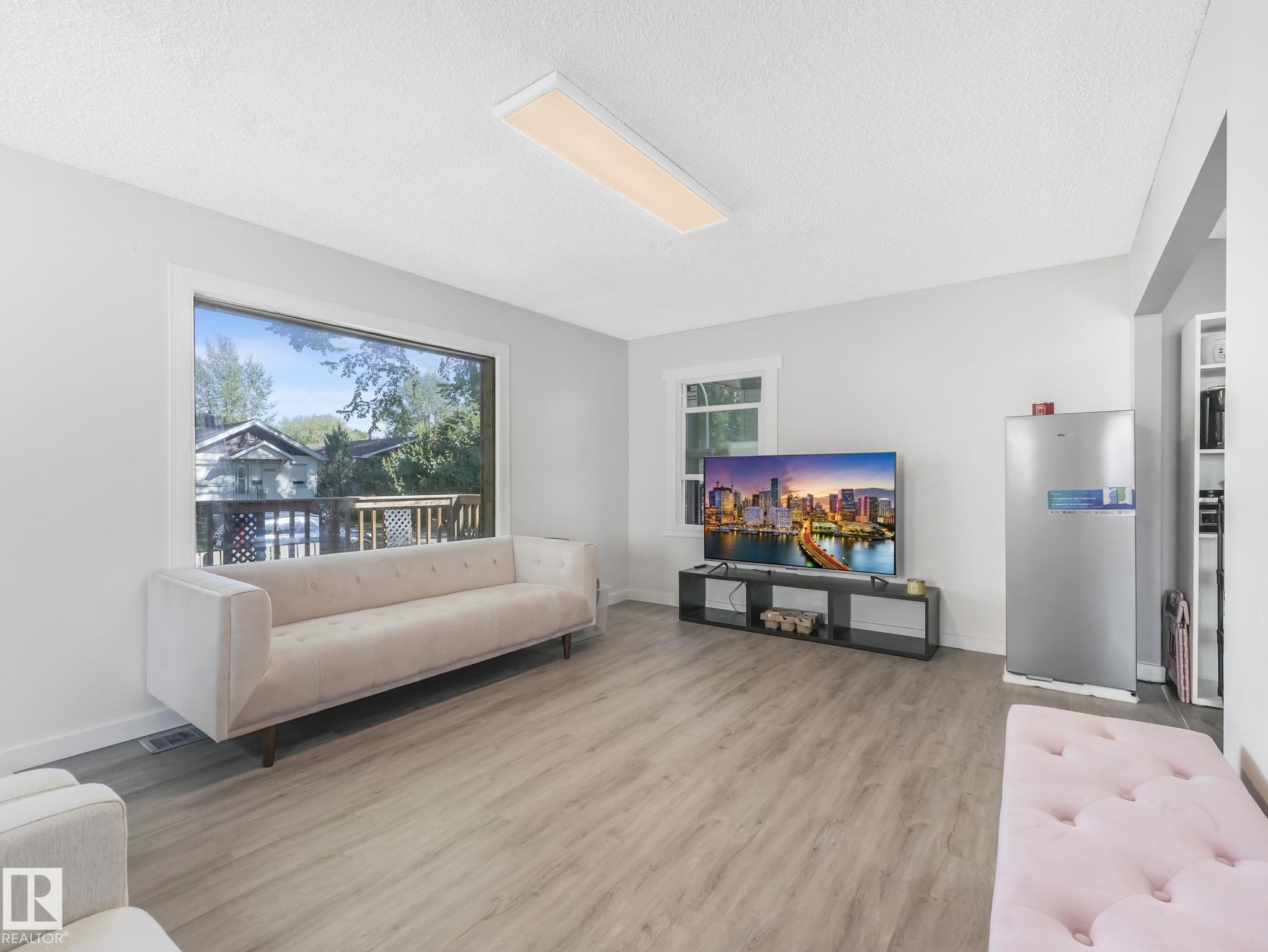 11532 88 ST NW