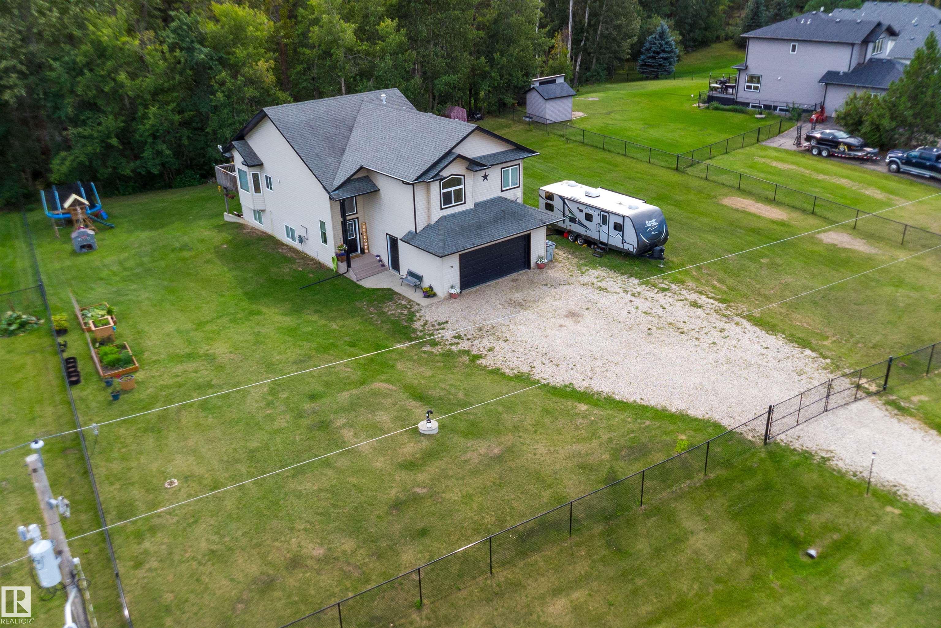 Photo 56 at 75 Willowview Bv, Willow Peak Park, Rural Parkland County