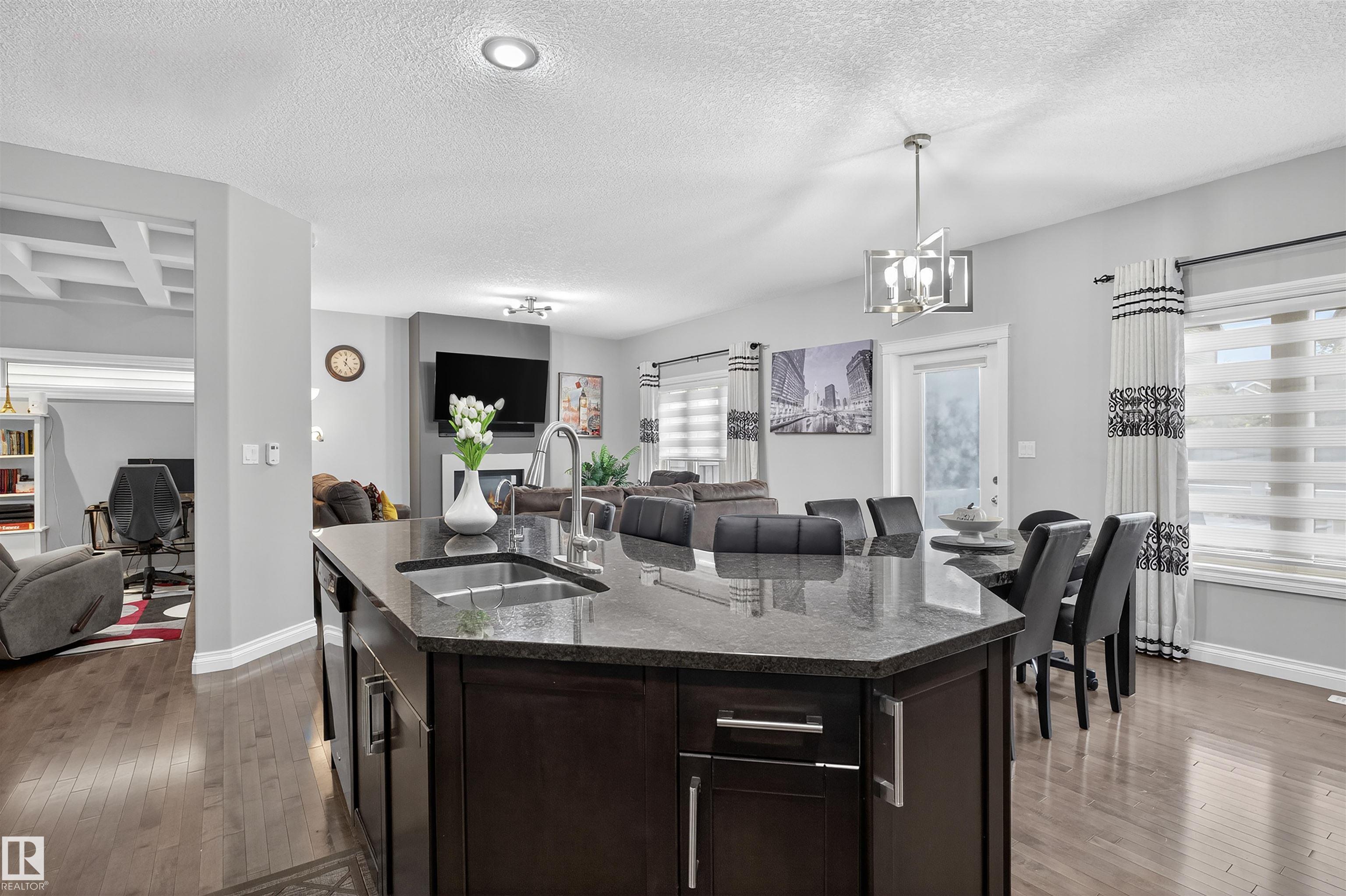 618 Adams Way SW, Ambleside, Edmonton 2