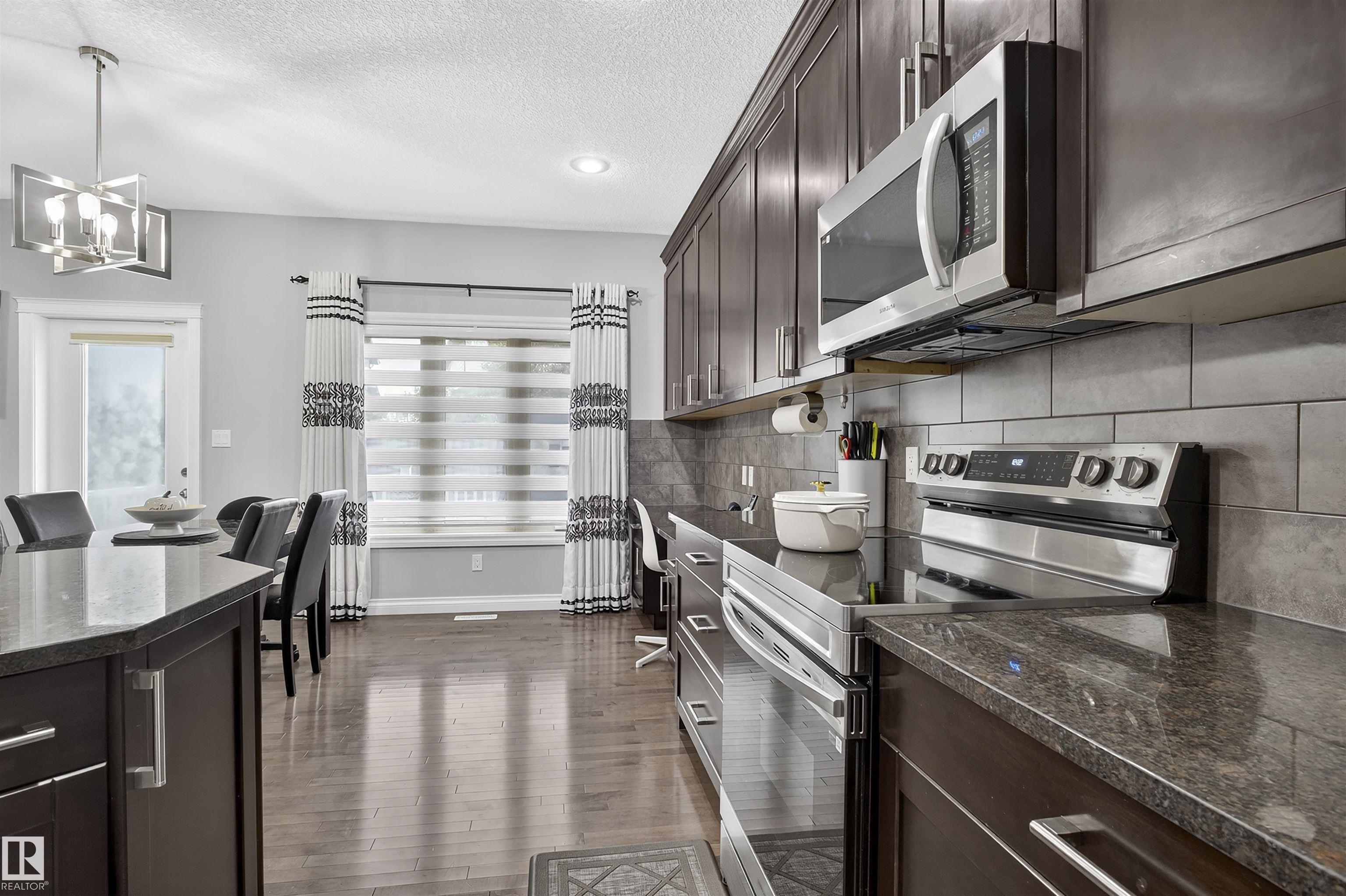 Picture for 618 ADAMS WY SW SW