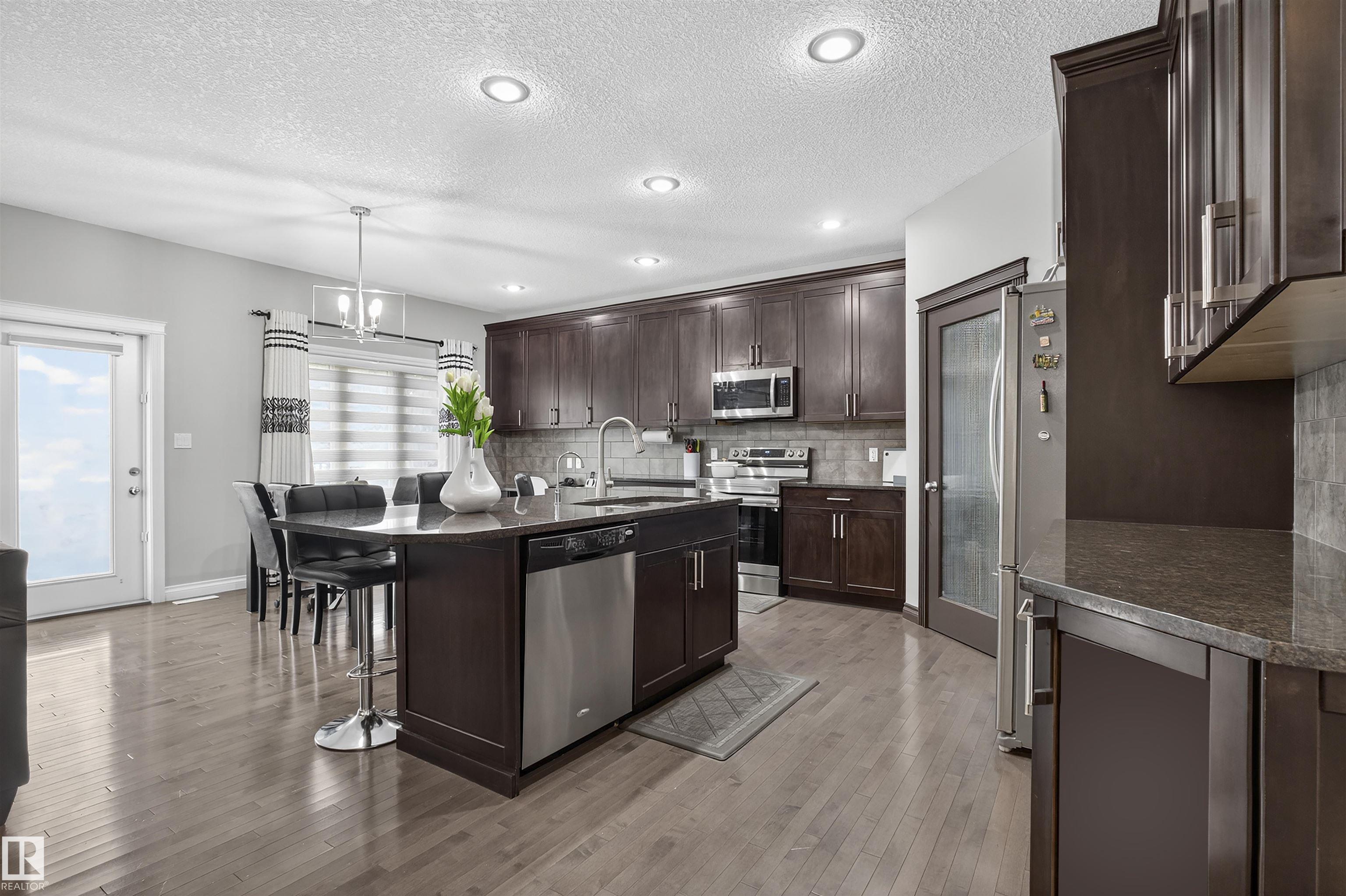 Picture for 618 ADAMS WY SW SW