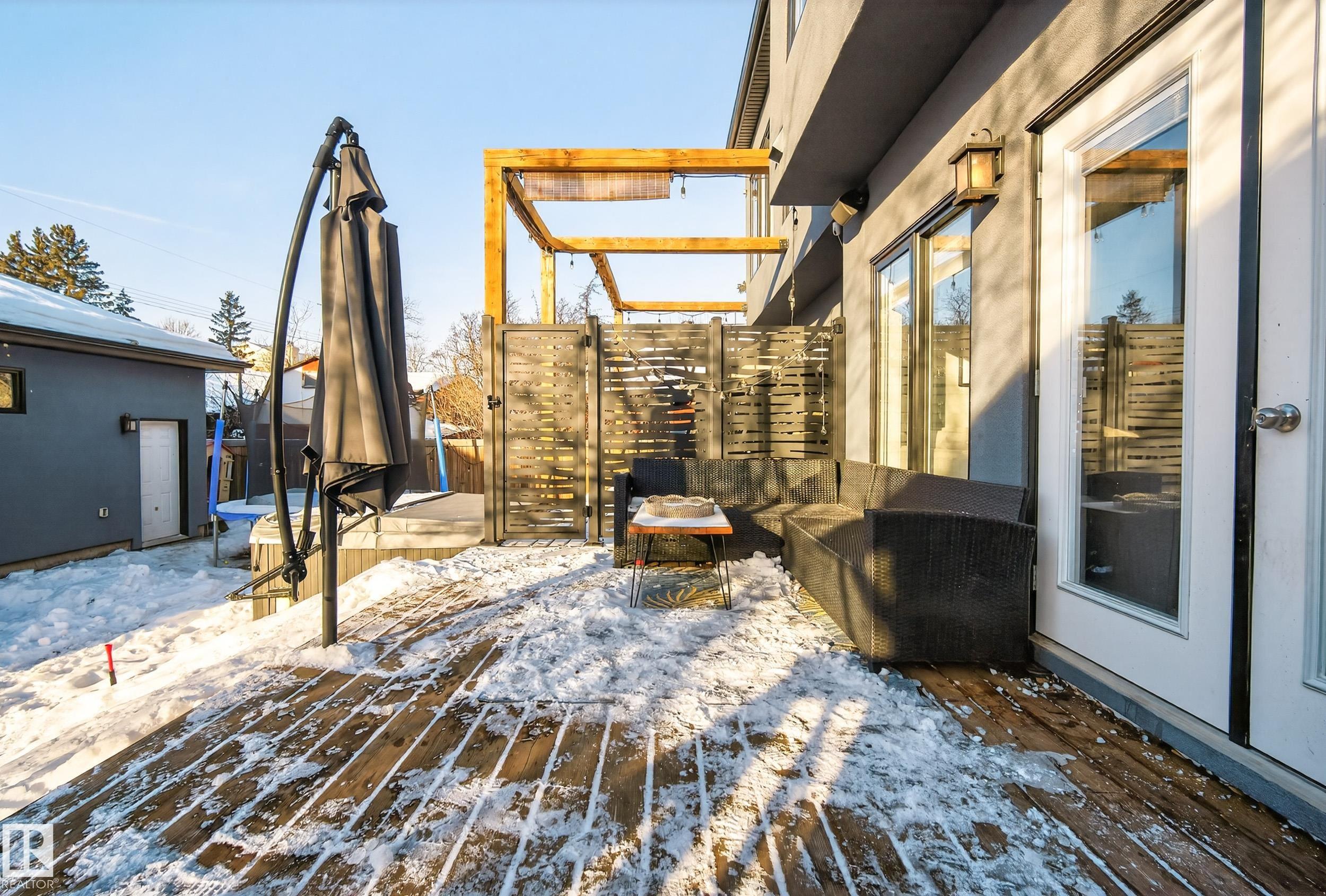 https://zimg.paragon.ice.com/ParagonImages/Property/PM/RAE/225384568/49/0/0/a14b8c3f9547418c81c86c9c2c12b234/1/97254ca6190c1b9ed46f83478e2d5b05/225384568-b05f1d70-86cf-410f-8be5-645c8f8d5950.JPG