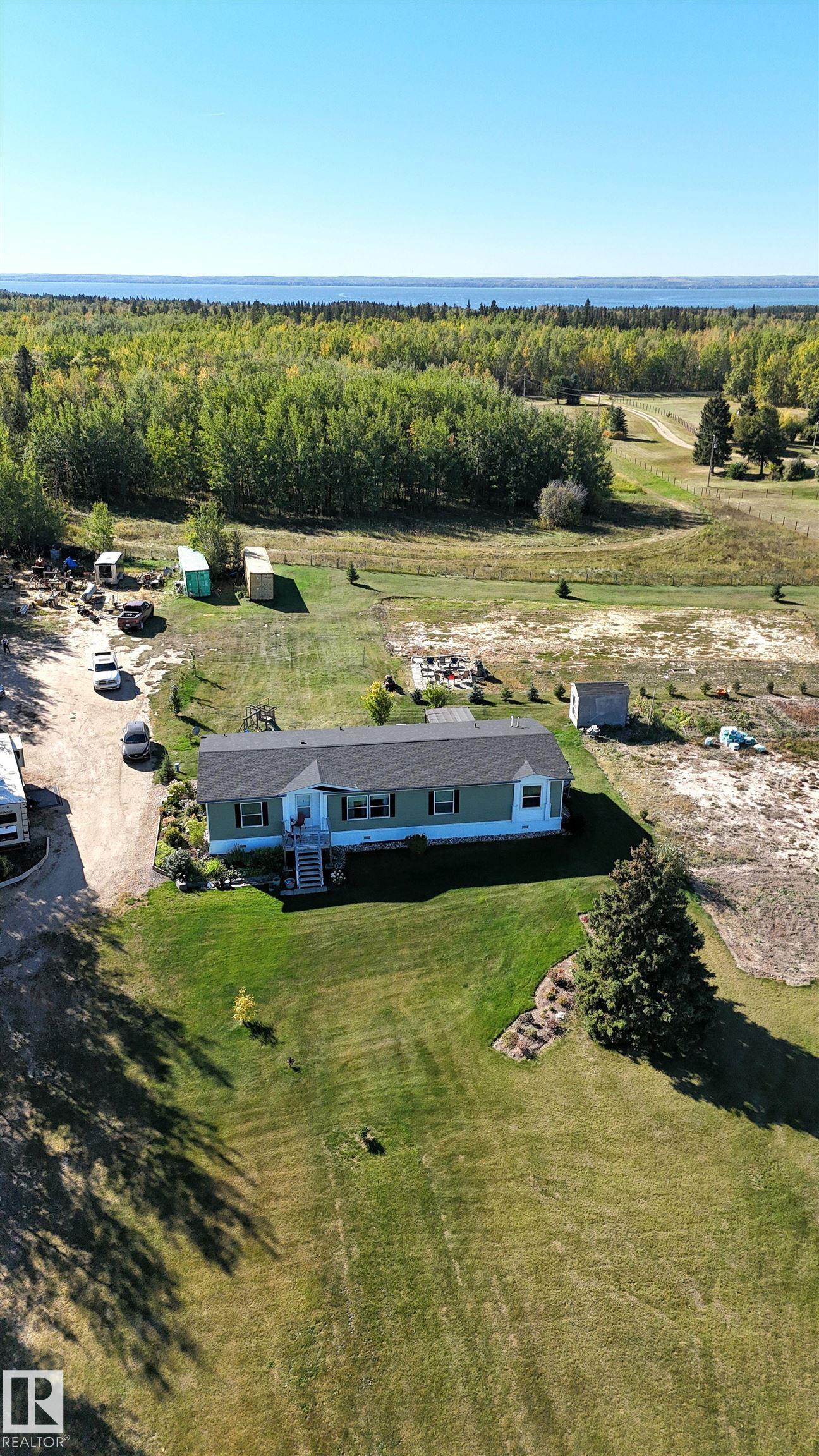 201 Glenhaven CR, Rural Wetaskiwin County - $499,000