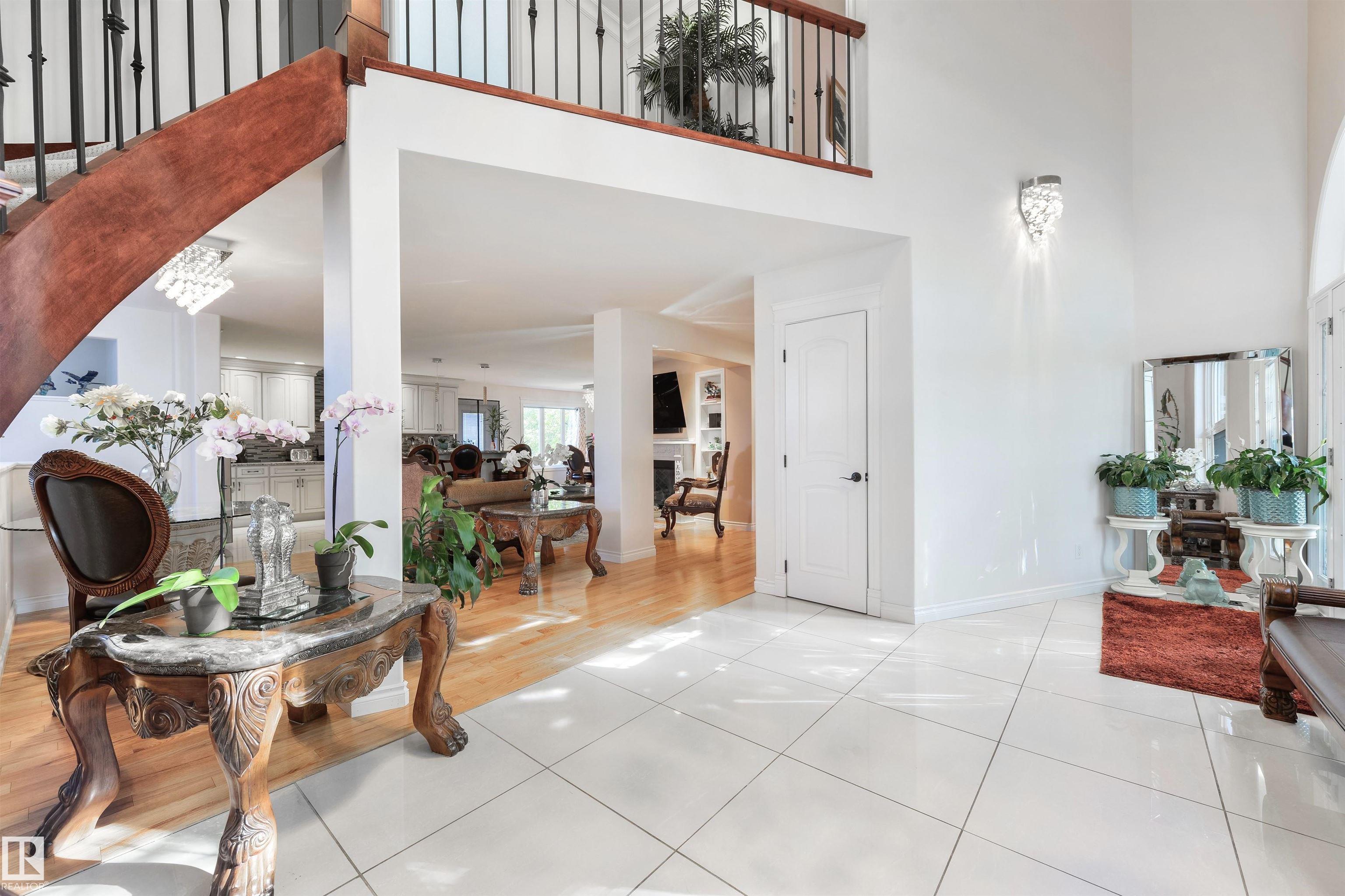 Photo 7 at 9720 65 Avenue NW, Hazeldean, Edmonton