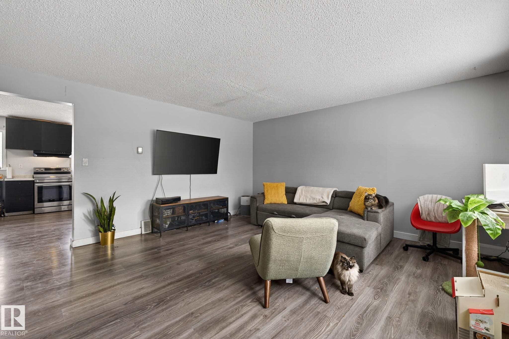 Picture for 6714 149 AV NW