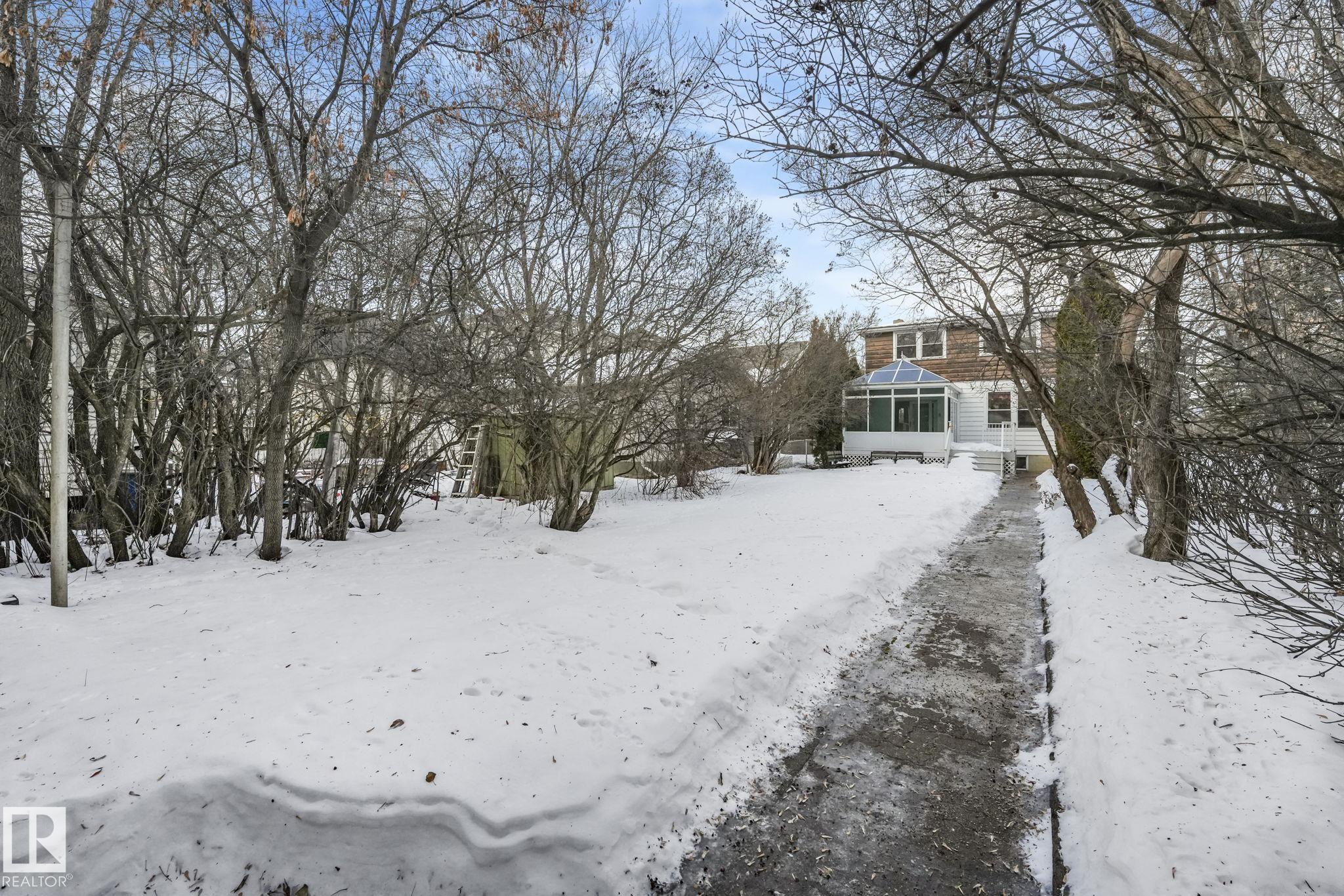 Photo 11 at 10429 Saskatchewan Drive NW, Strathcona, Edmonton