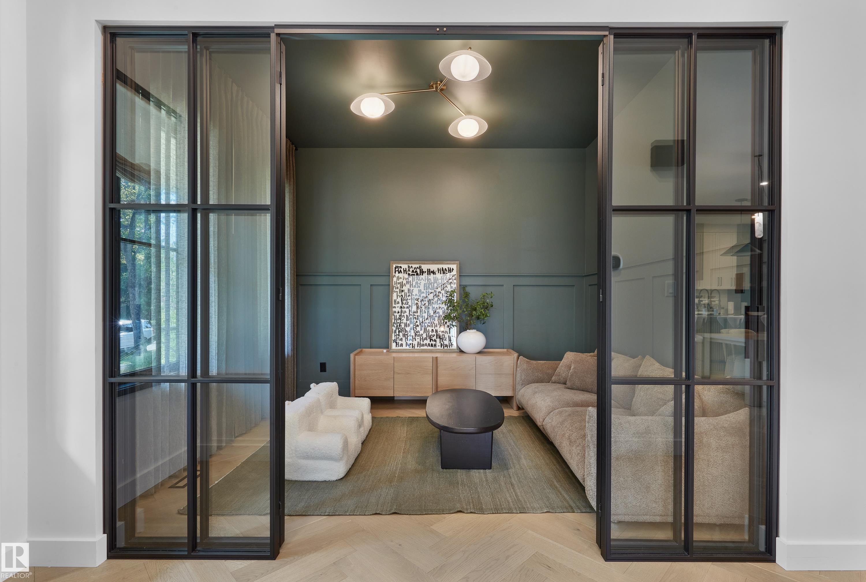 Picture for 14018 104 AV NW