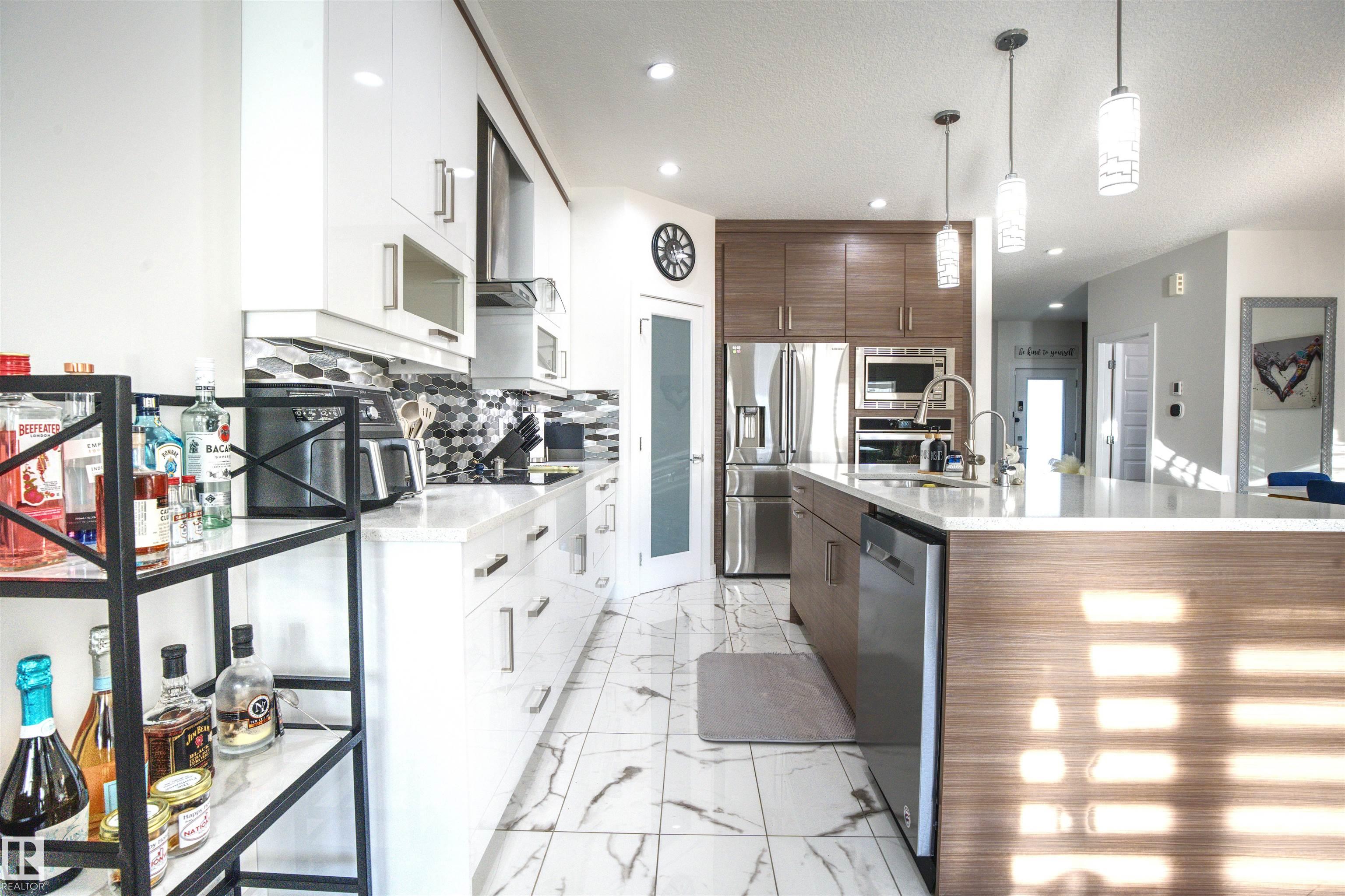 Picture for 8904 217 ST NW