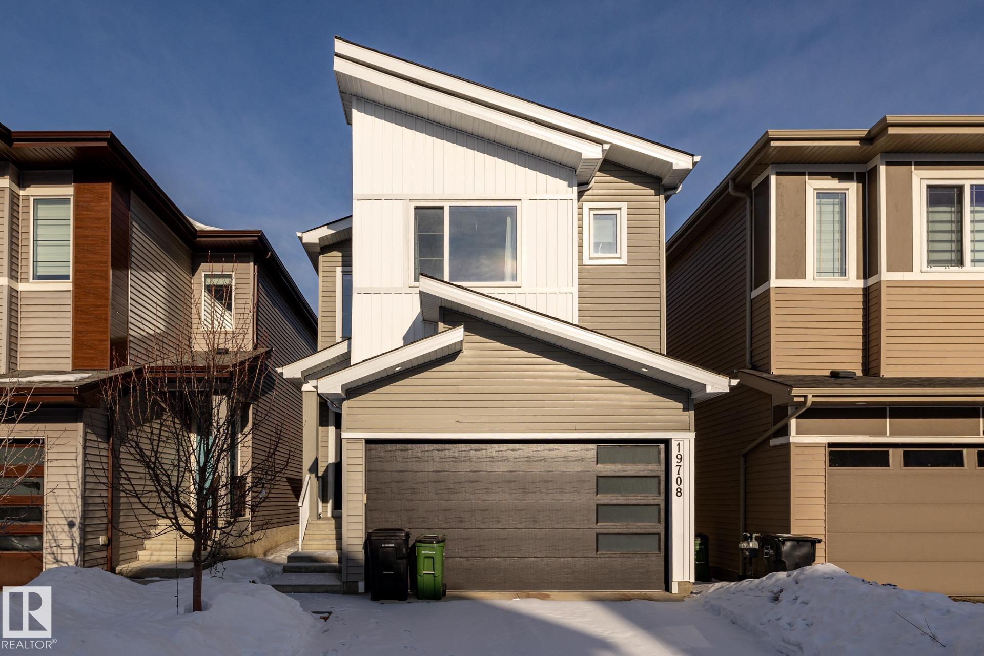 19708 28 Avenue NW, The Uplands, Edmonton 2