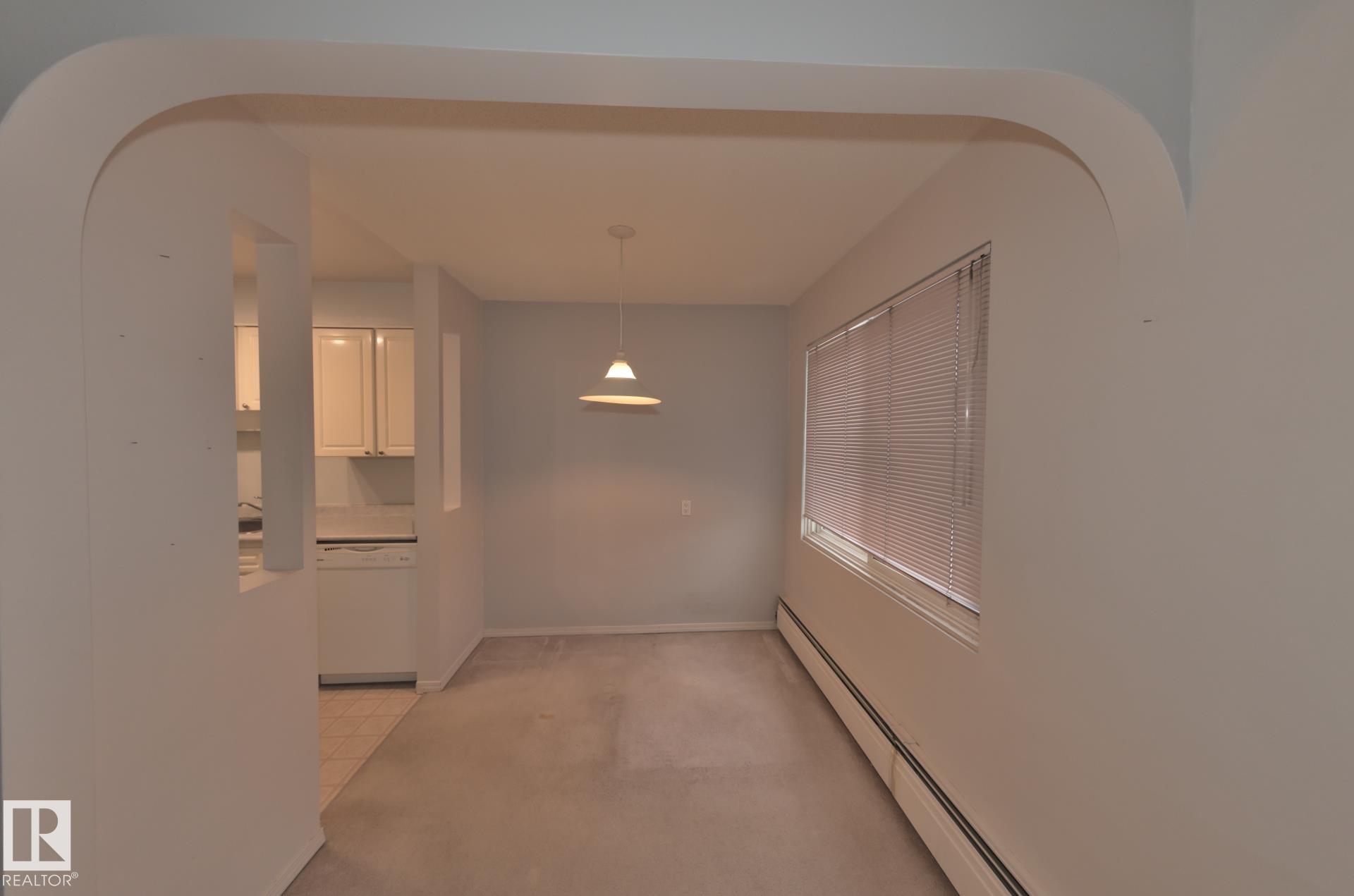 Photo 11 at 303 - 11420 40 Avenue NW, Royal Gardens, Edmonton