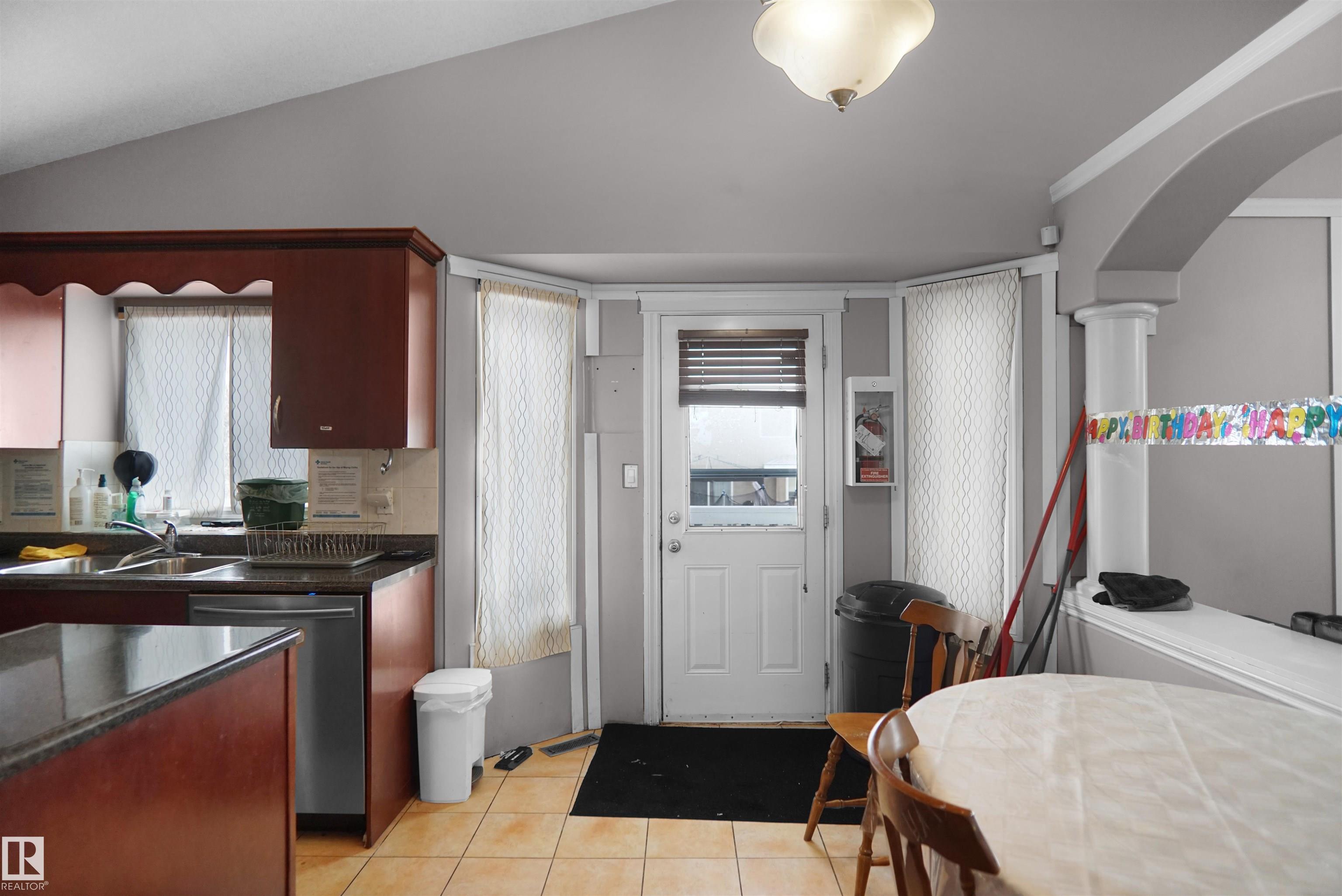 Photo 16 at 4816 155 Avenue NW, Brintnell, Edmonton