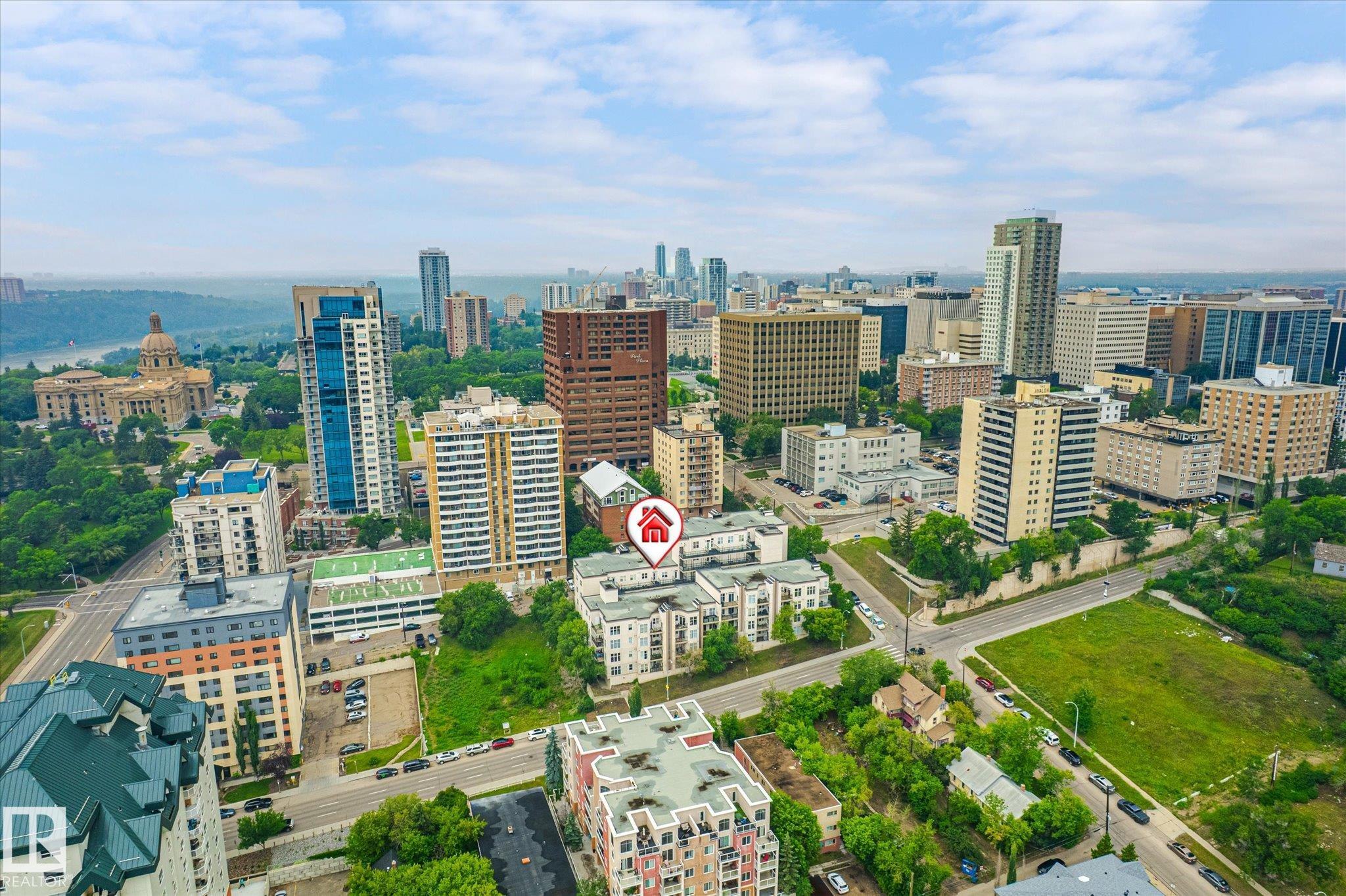 https://zimg.paragon.ice.com/ParagonImages/Property/PM/RAE/225384648/30/0/0/525ecd922a1c39b7bf60e45830d7b519/1/90032ee1582d11e90daa6f292664e6c1/225384648-88FD042B-856C-4019-908F-8A4C862CF875.JPG