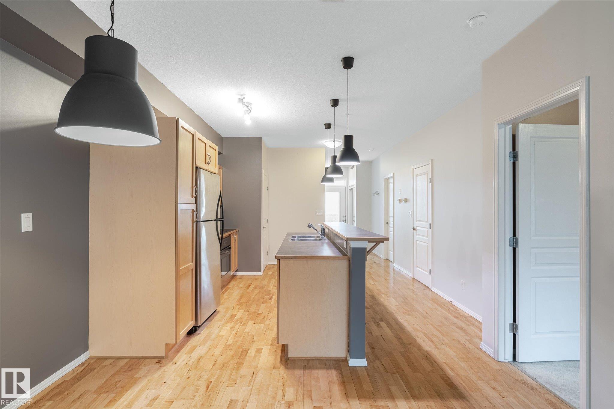 Photo 5 at 511 - 10503 98 Avenue NW, Downtown, Edmonton