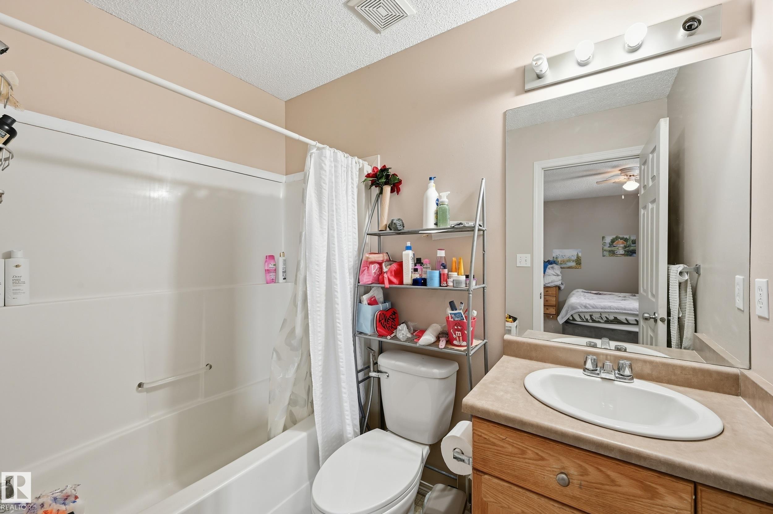 Photo 26 at 3010 32 Avenue NW, Silver Berry, Edmonton