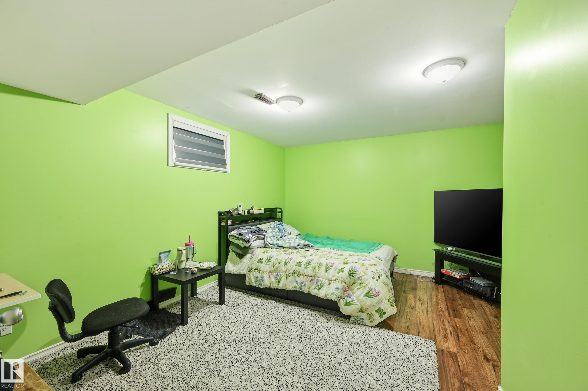 Photo 29 at 3010 32 Avenue NW, Silver Berry, Edmonton