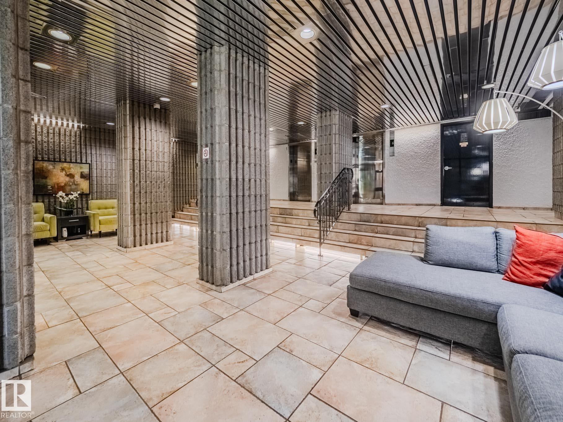 Photo 3 at 1403 - 10160 115 Street NW, Wîhkwêntôwin, Edmonton