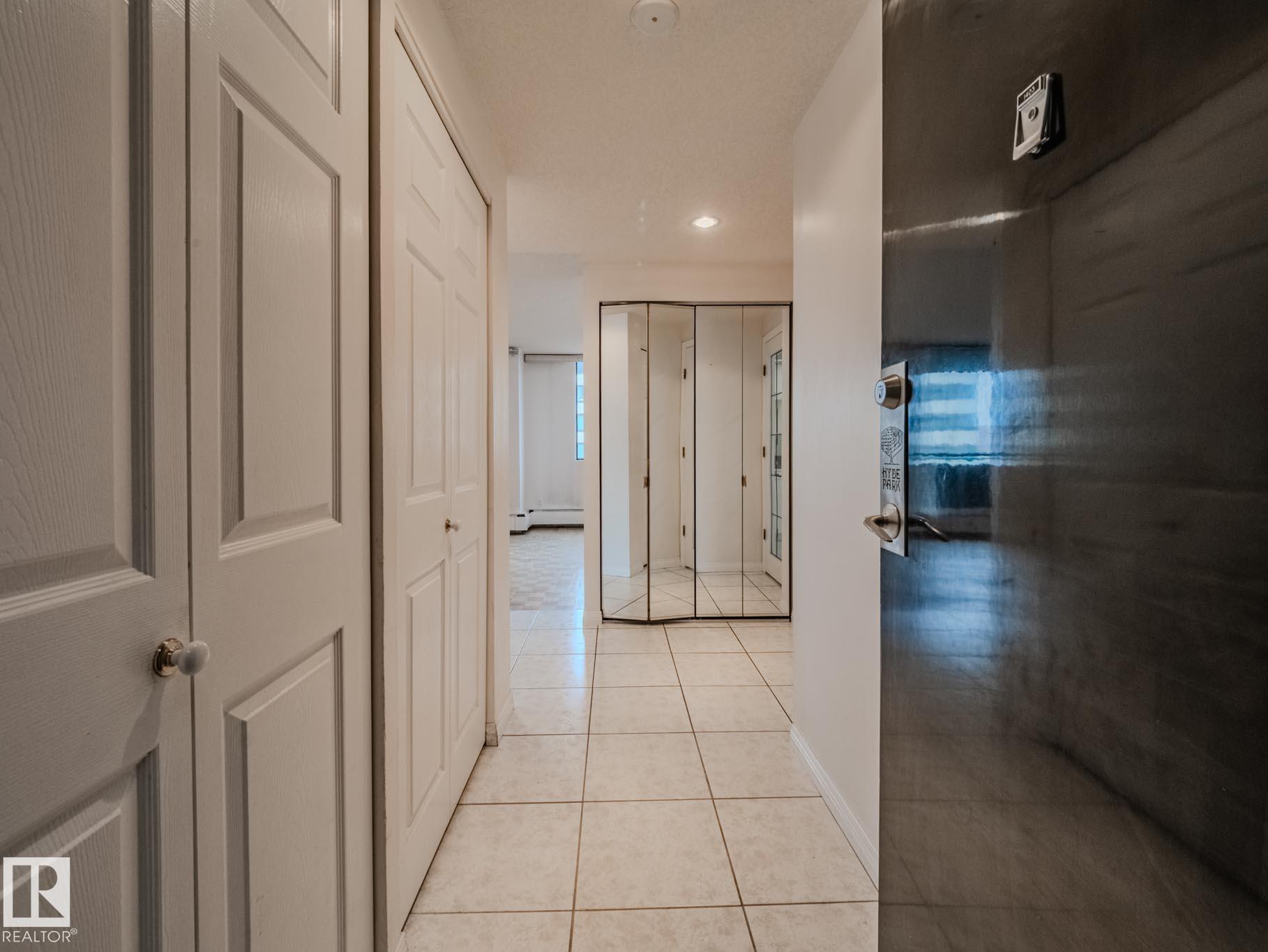 Photo 6 at 1403 - 10160 115 Street NW, Wîhkwêntôwin, Edmonton