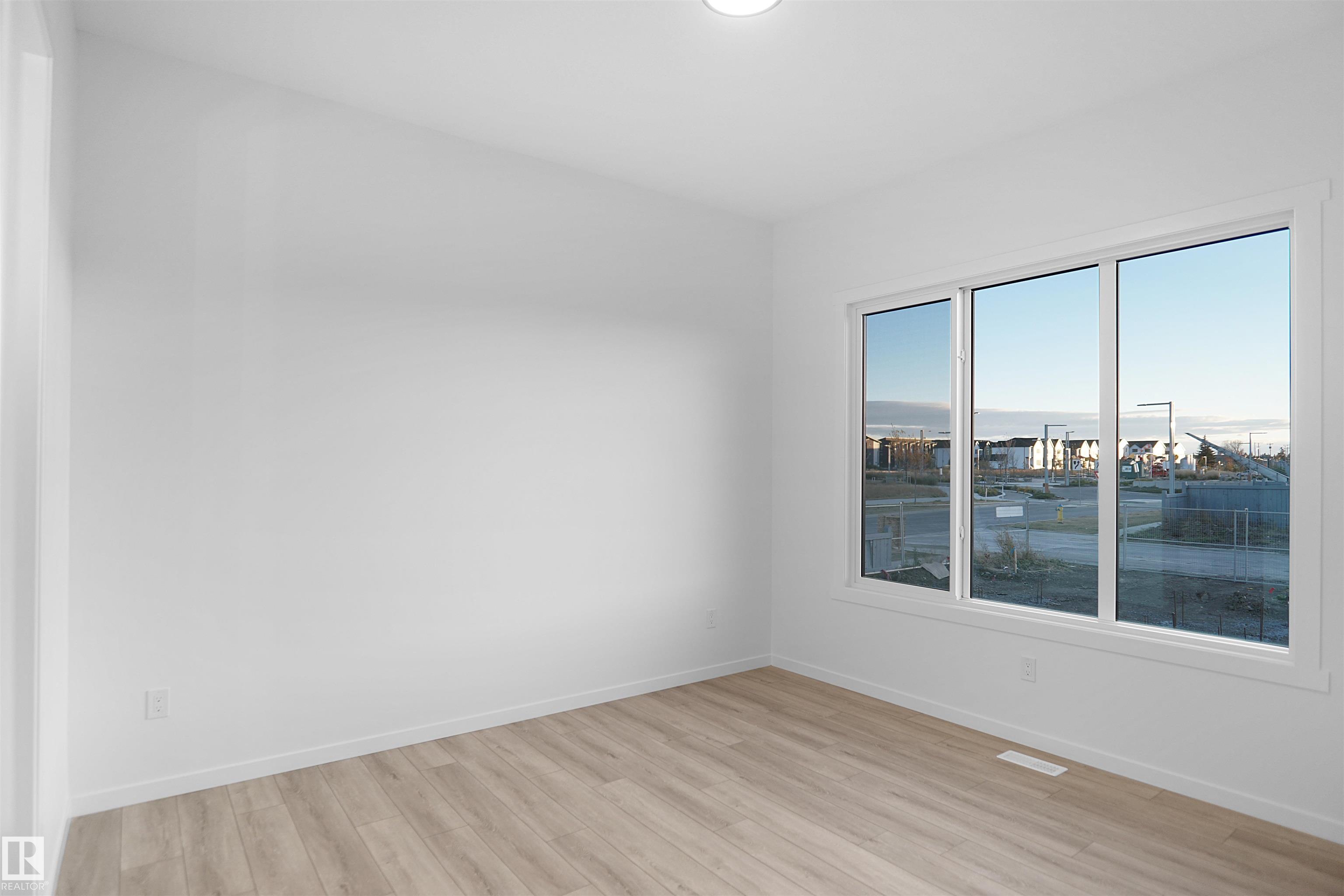 Photo 14 at 7505 Observer Lane NW, Blatchford Area, Edmonton