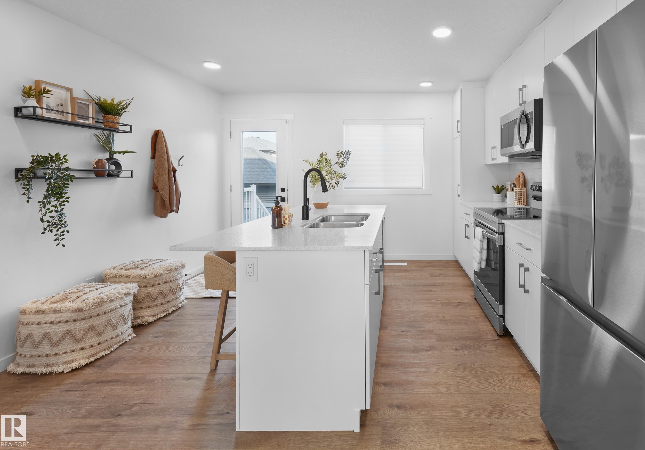 Photo 9 at 5032 Kinney Link SW, Keswick, Edmonton