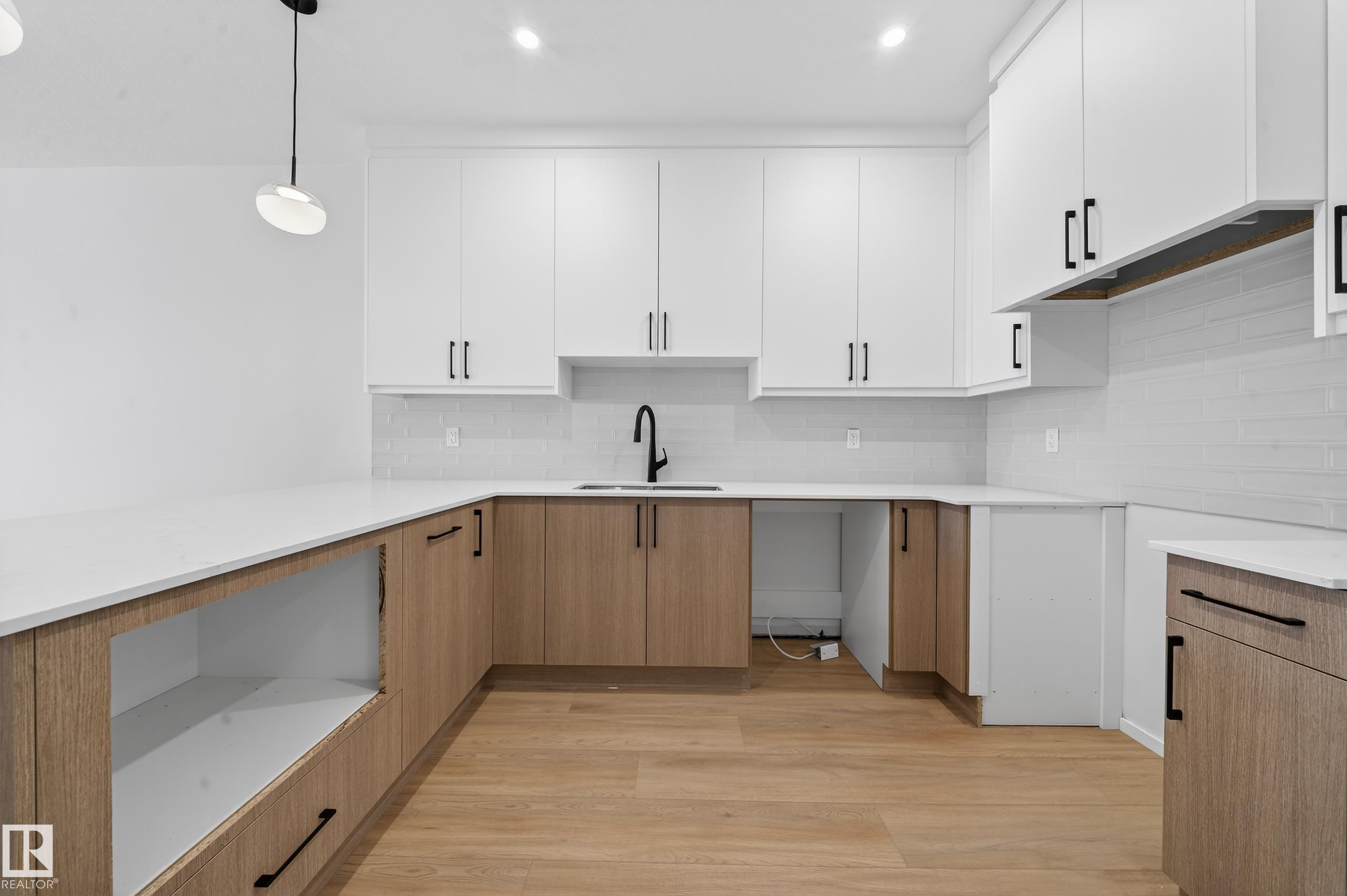 Photo 20 at 3736 Erlanger Drive NW, Edgemont, Edmonton