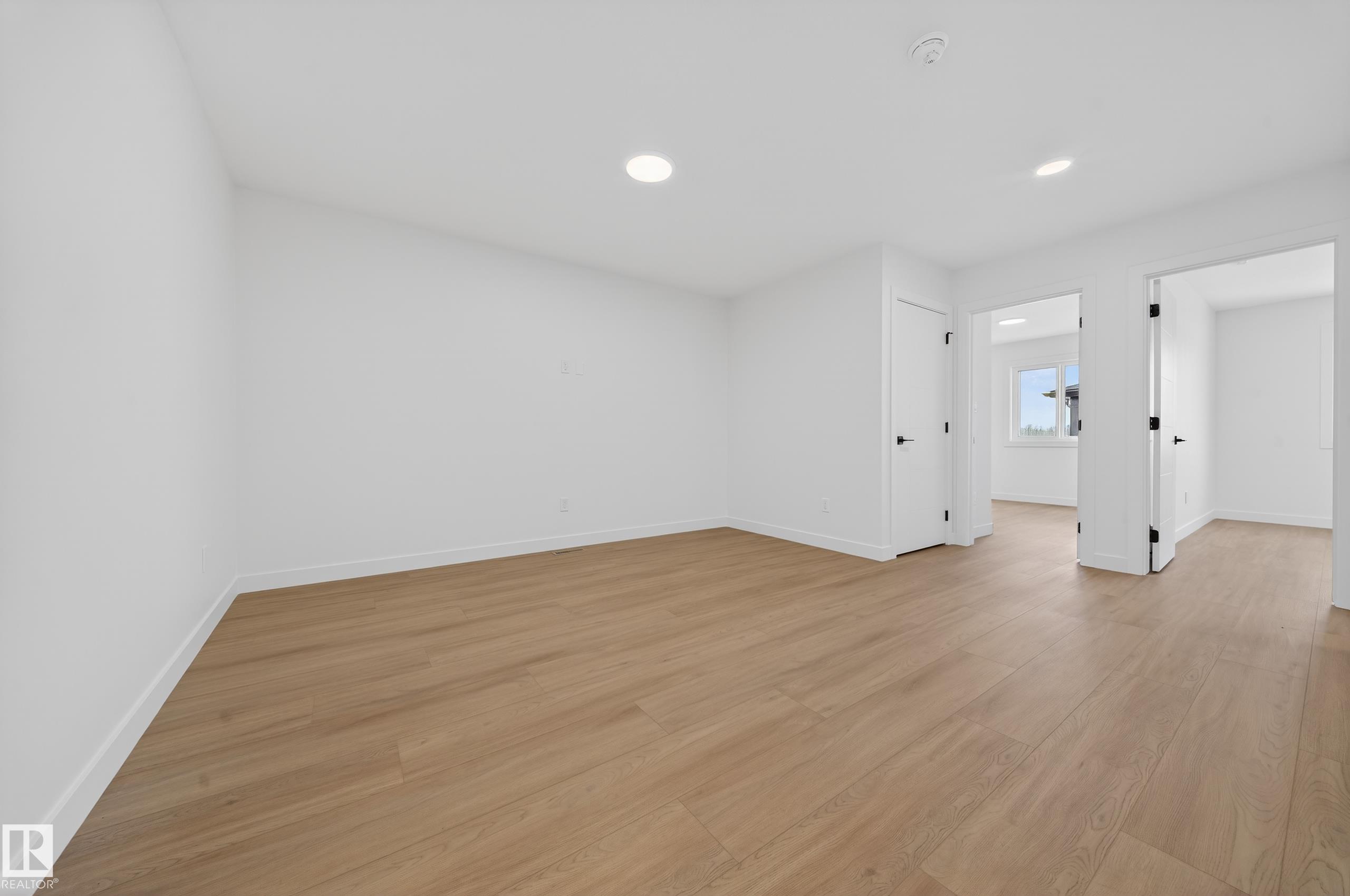 Photo 34 at 3736 Erlanger Drive NW, Edgemont, Edmonton