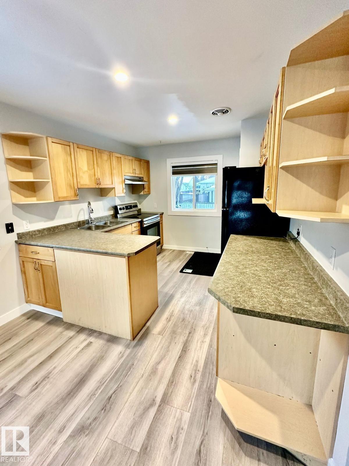 Picture for #A 9232 75 ST NW