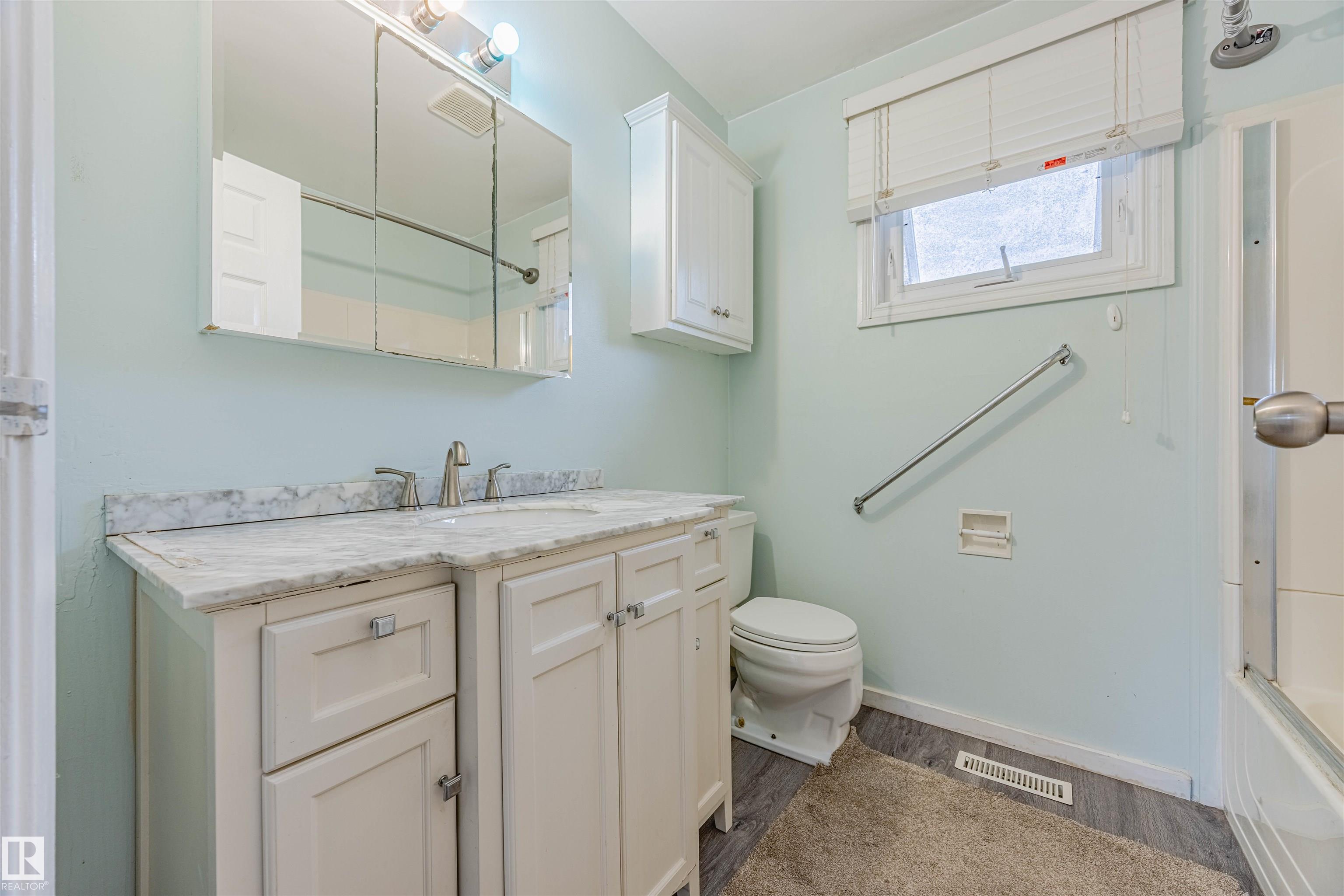 Photo 22 at 2551 135 Avenue NW, Kernohan, Edmonton