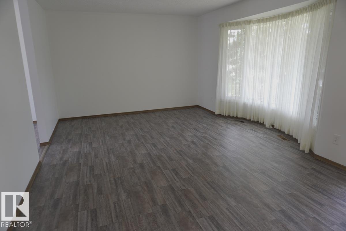 Photo 7 at 13011 123 Street NW, Calder, Edmonton