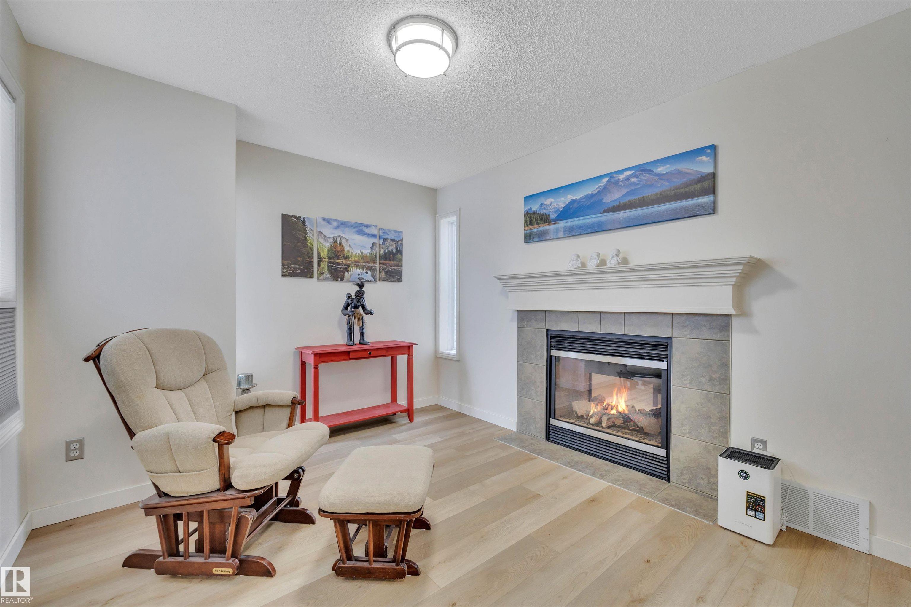 Photo 7 at 3791 21 Street N NW, Wild Rose, Edmonton