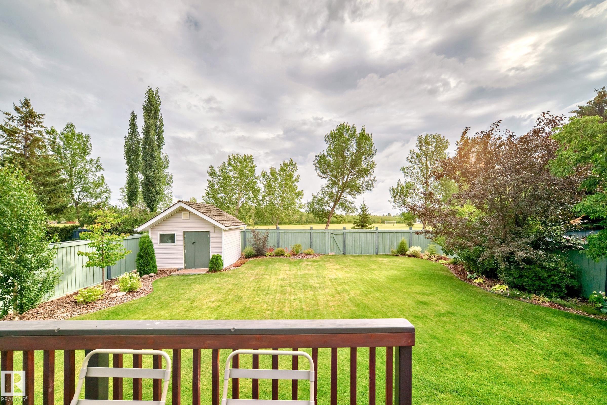 Photo 14 at 946 Wallbridge Place NW, Oleskiw, Edmonton