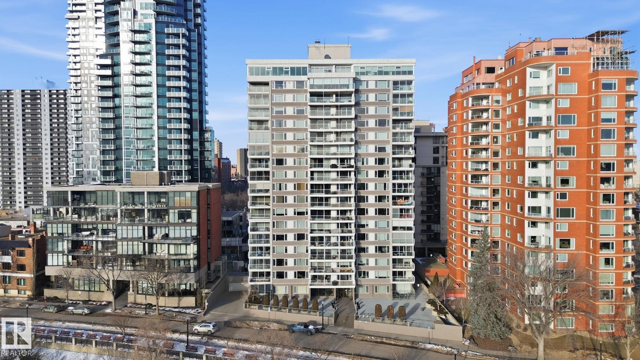 802 - 11920 100 Avenue NW, Wîhkwêntôwin, Edmonton 2