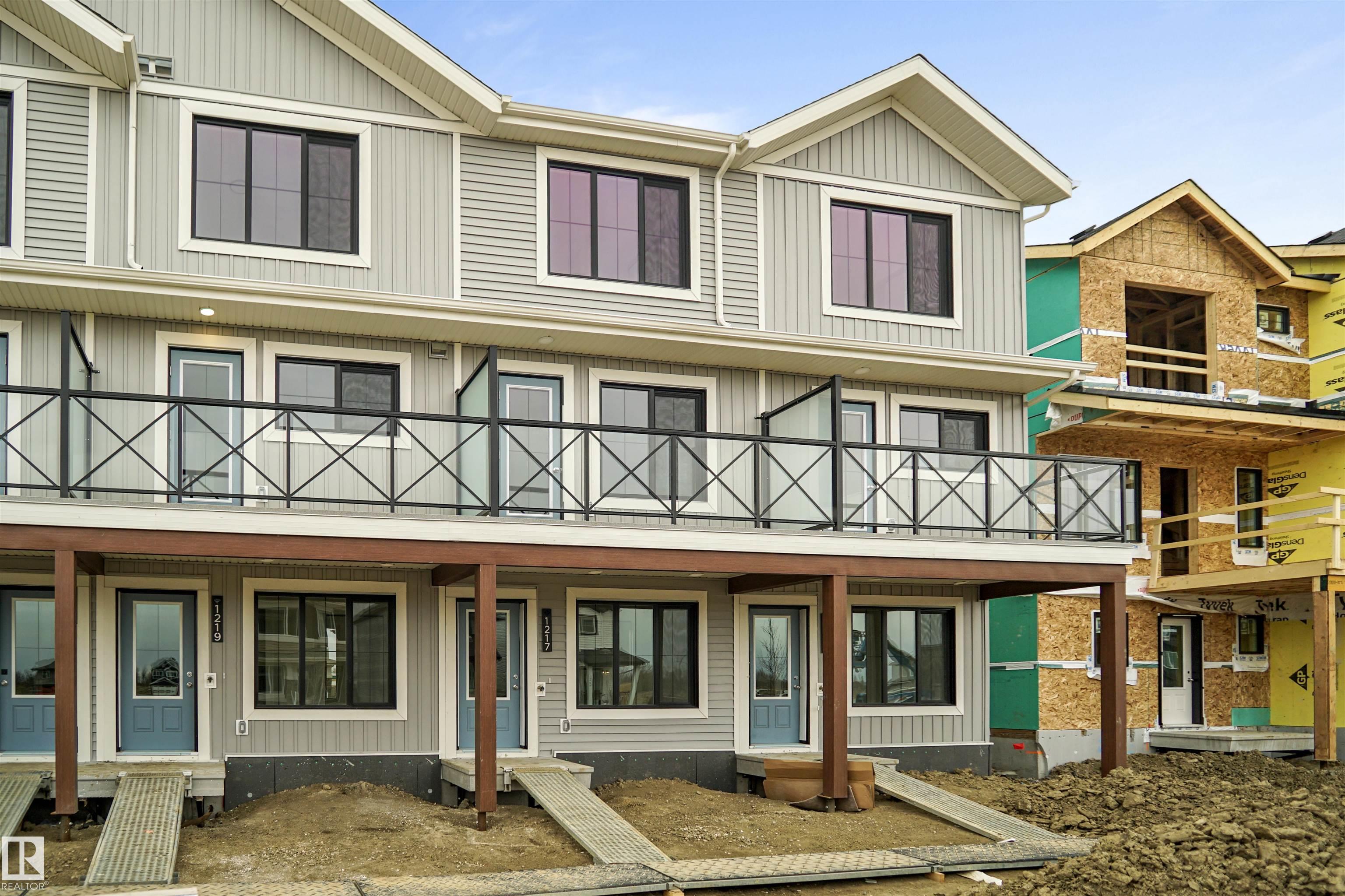 Photo 2 at 7062 Rosenthal Drive NW, Rosenthal, Edmonton