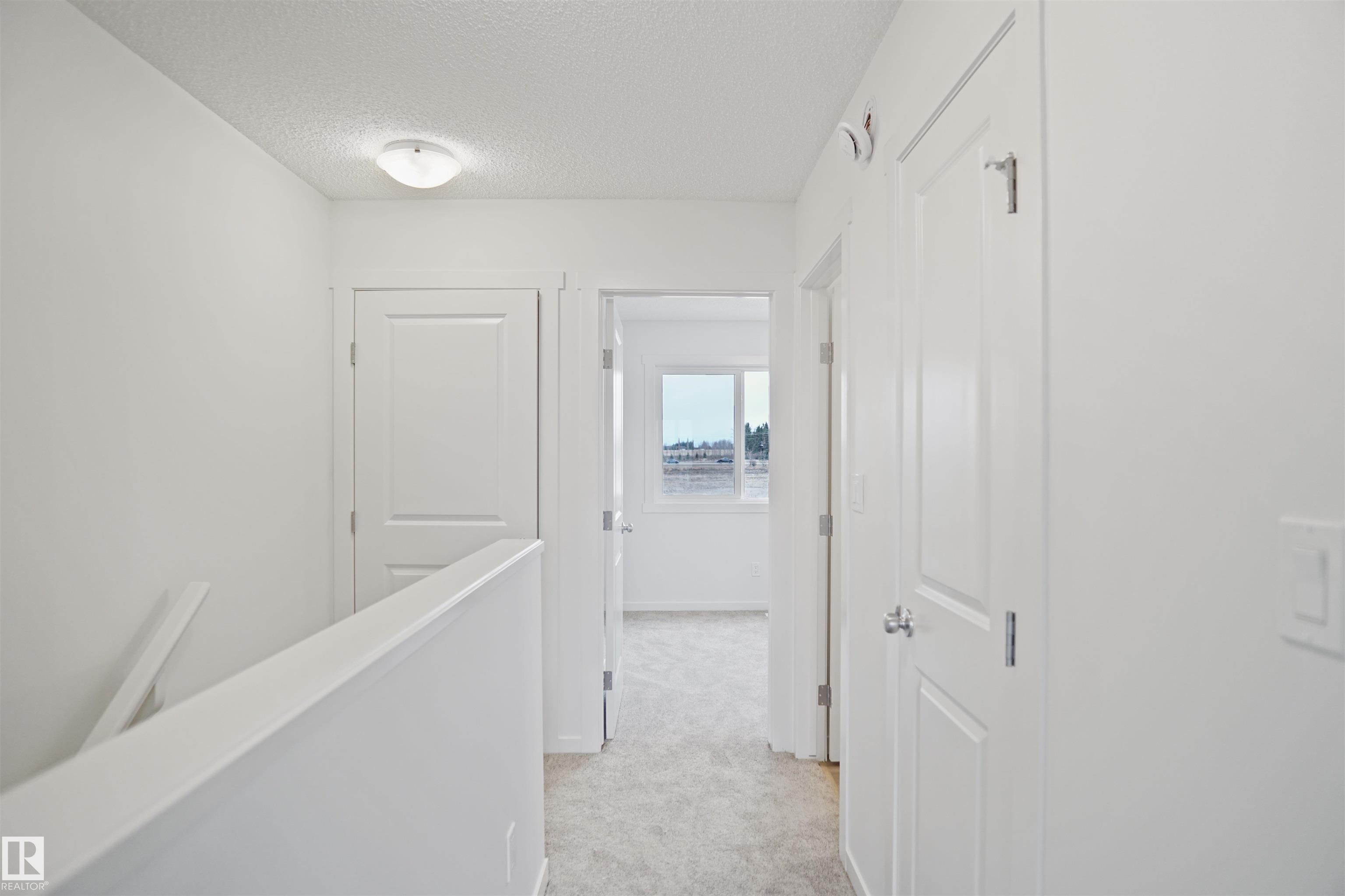 Photo 13 at 7062 Rosenthal Drive NW, Rosenthal, Edmonton