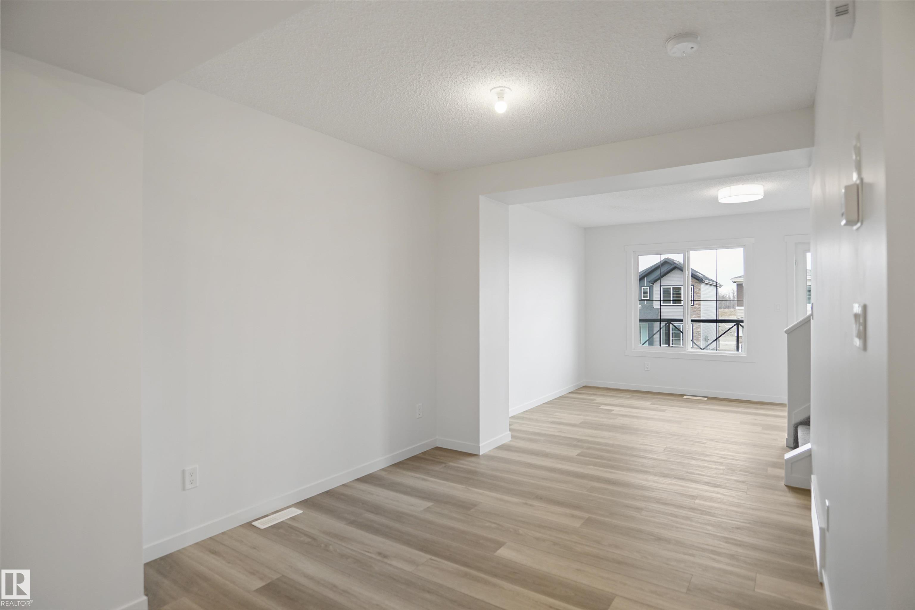 Photo 7 at 7062 Rosenthal Drive NW, Rosenthal, Edmonton