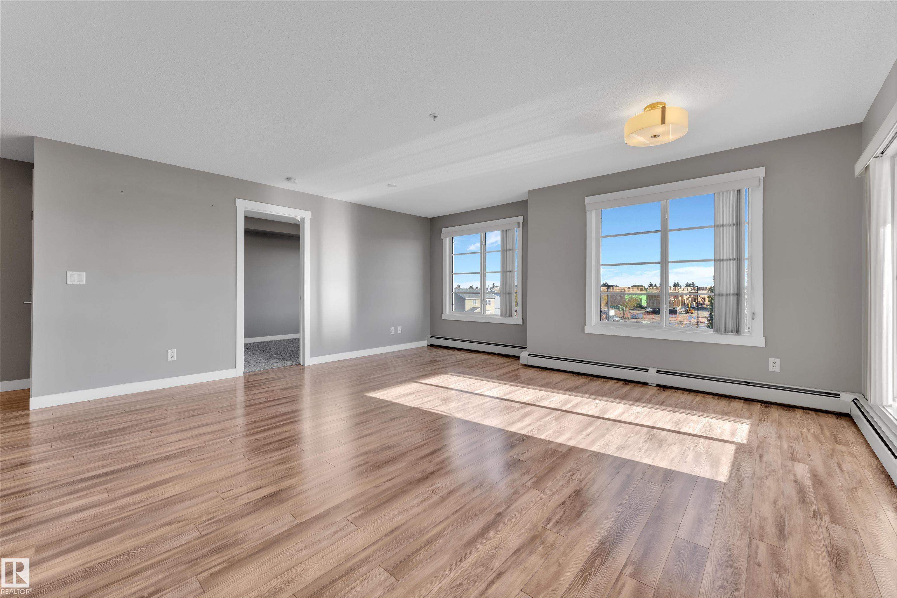 Photo 12 at 319 - 3670 139 Avenue NW, Clareview Town Centre, Edmonton