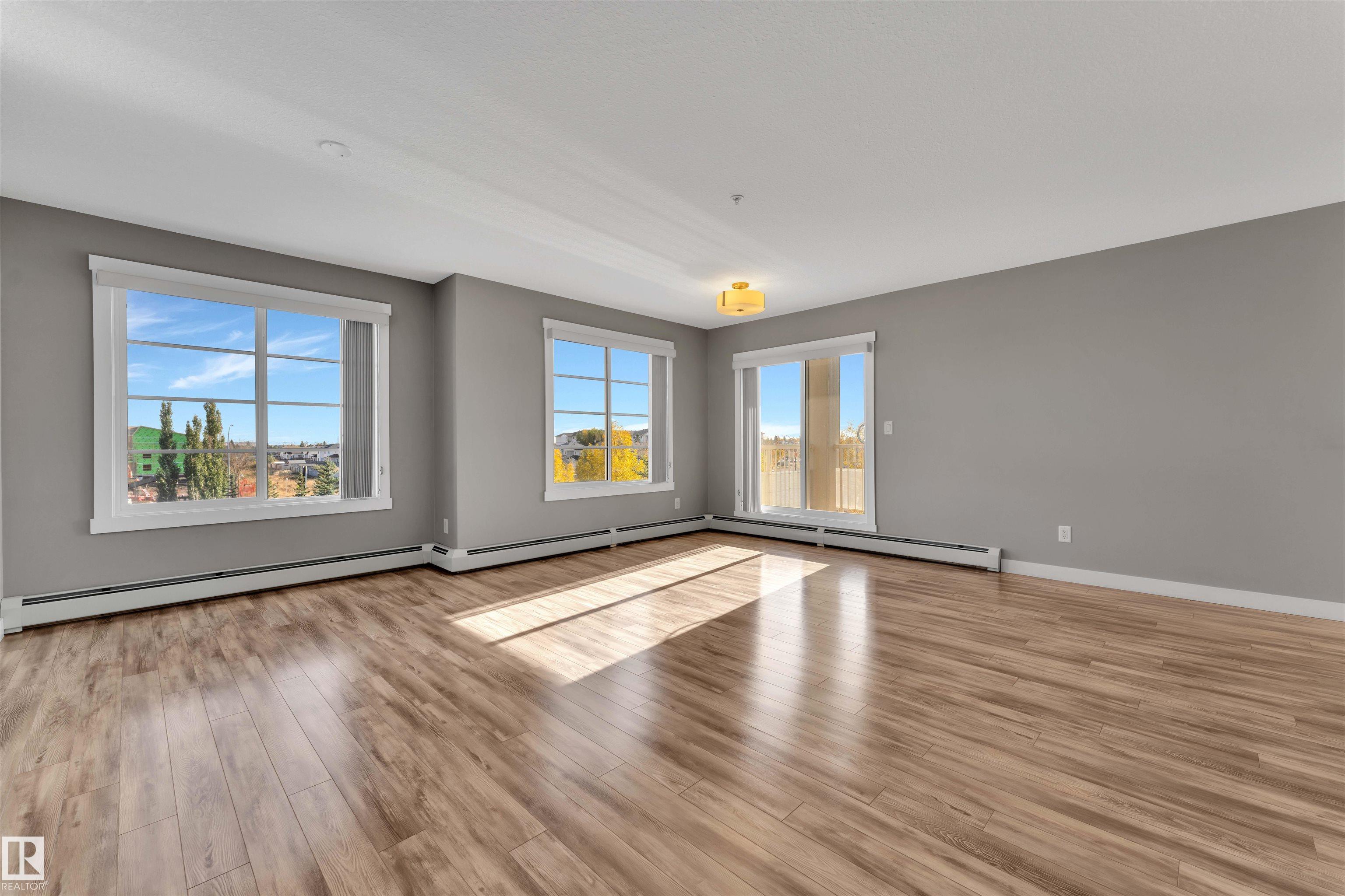 Photo 9 at 319 - 3670 139 Avenue NW, Clareview Town Centre, Edmonton