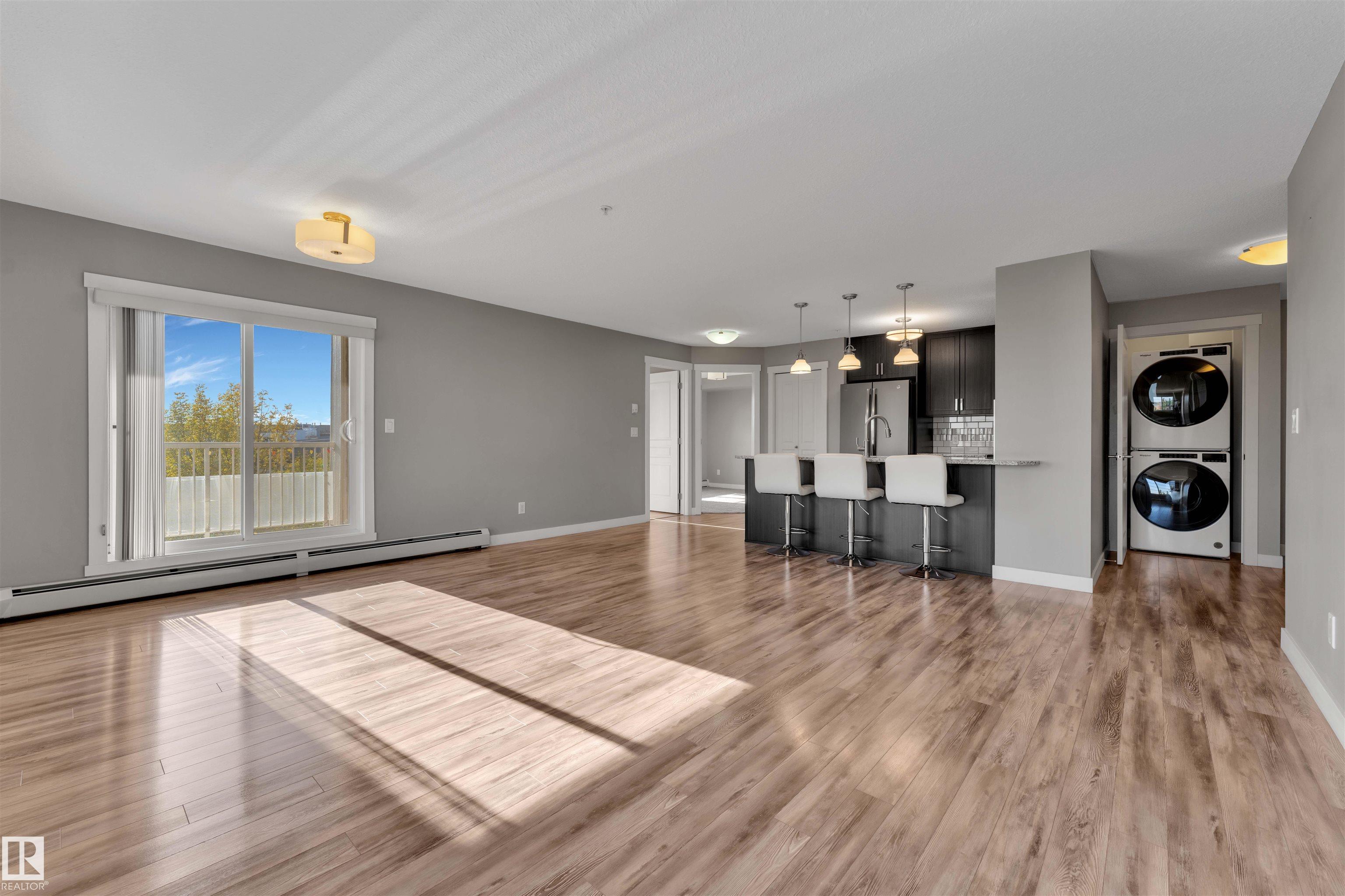 Photo 10 at 319 - 3670 139 Avenue NW, Clareview Town Centre, Edmonton